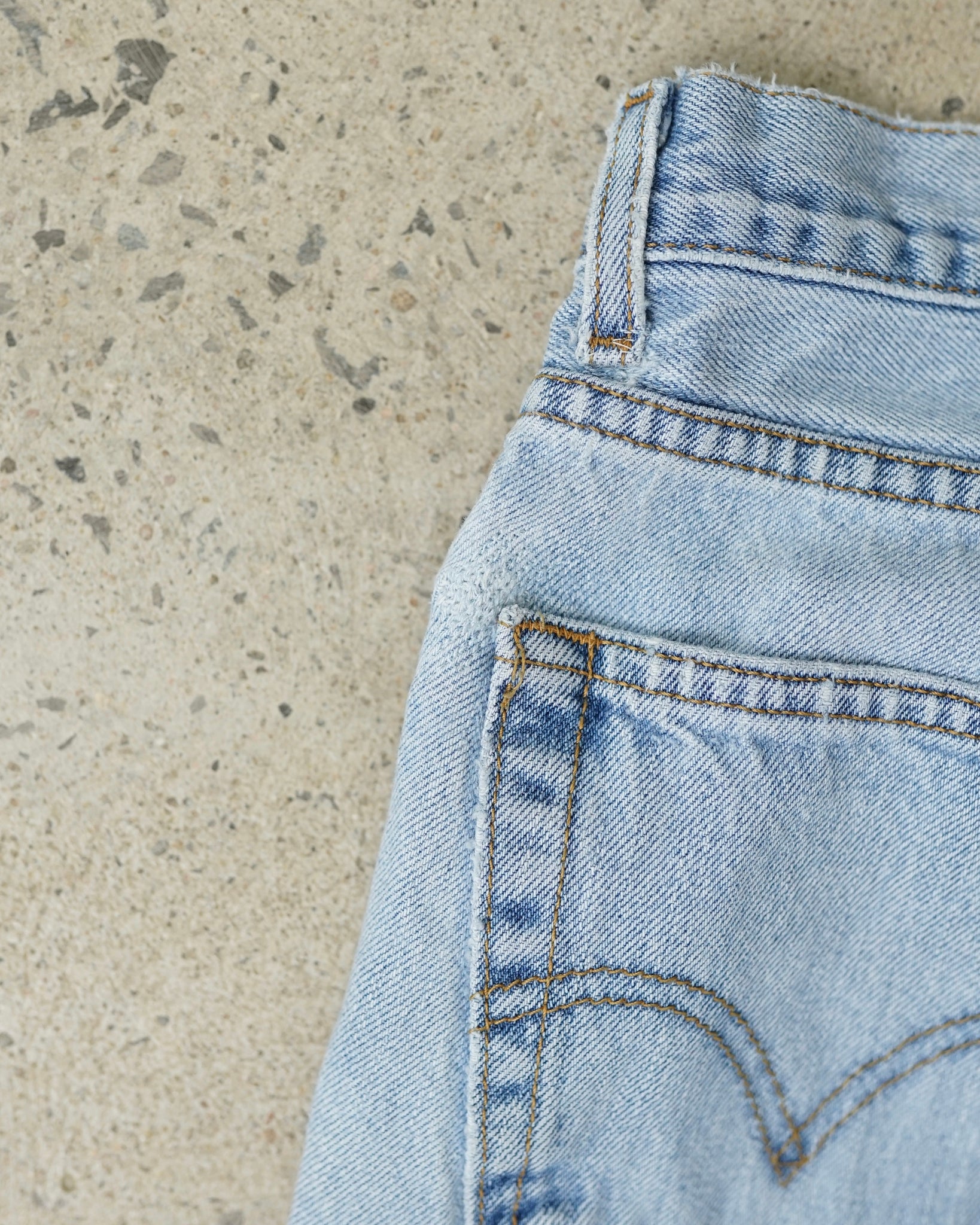 levi's 560 jean shorts