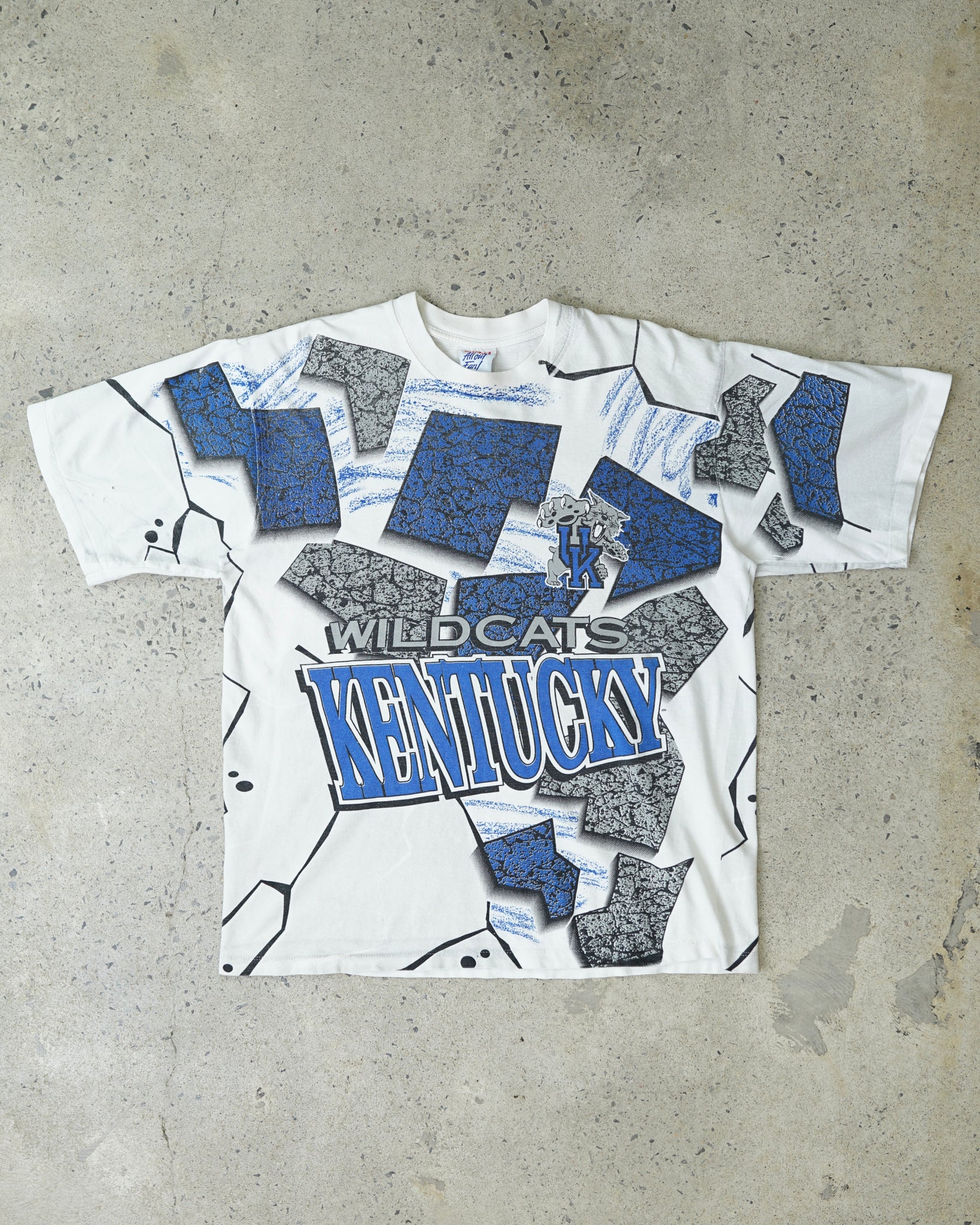 kentucky wildcats all over print t-shirt - large