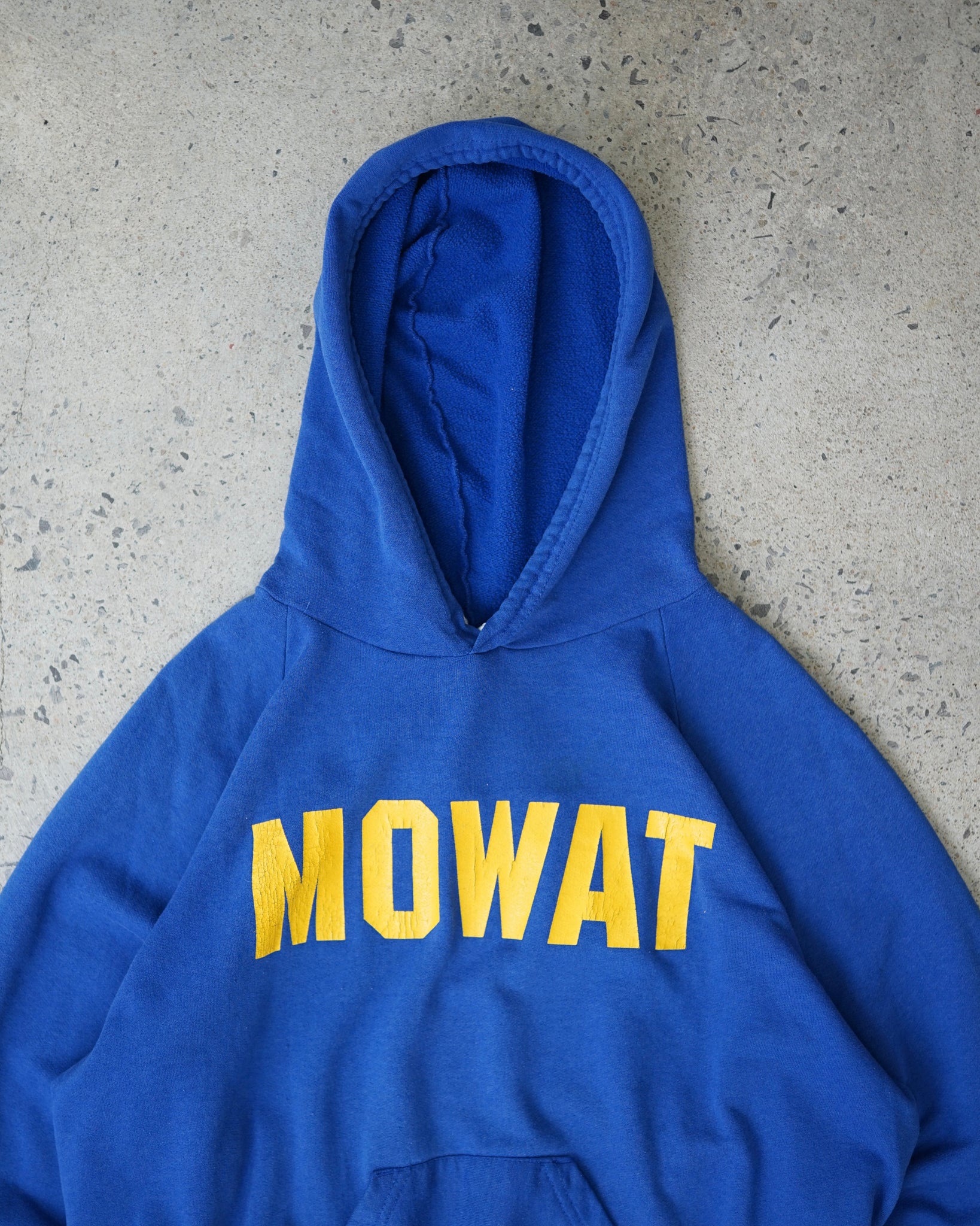 mowat vintage hoodie - medium