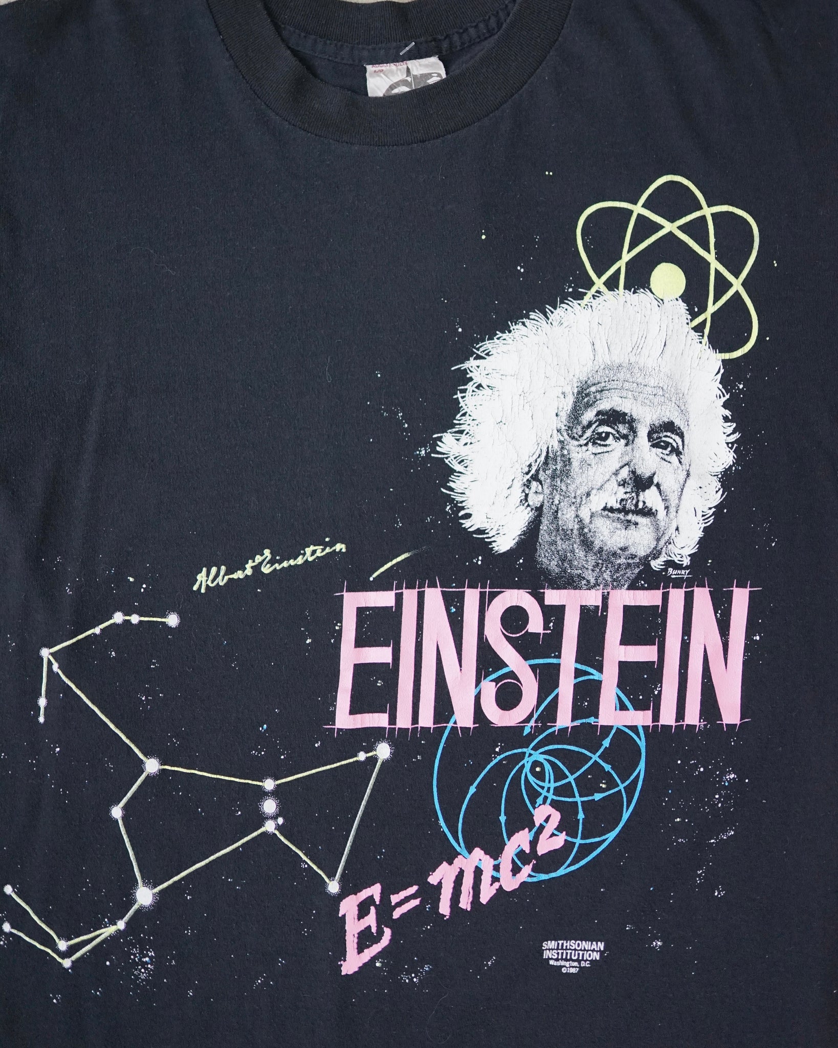 einstein 1987 t-shirt - medium