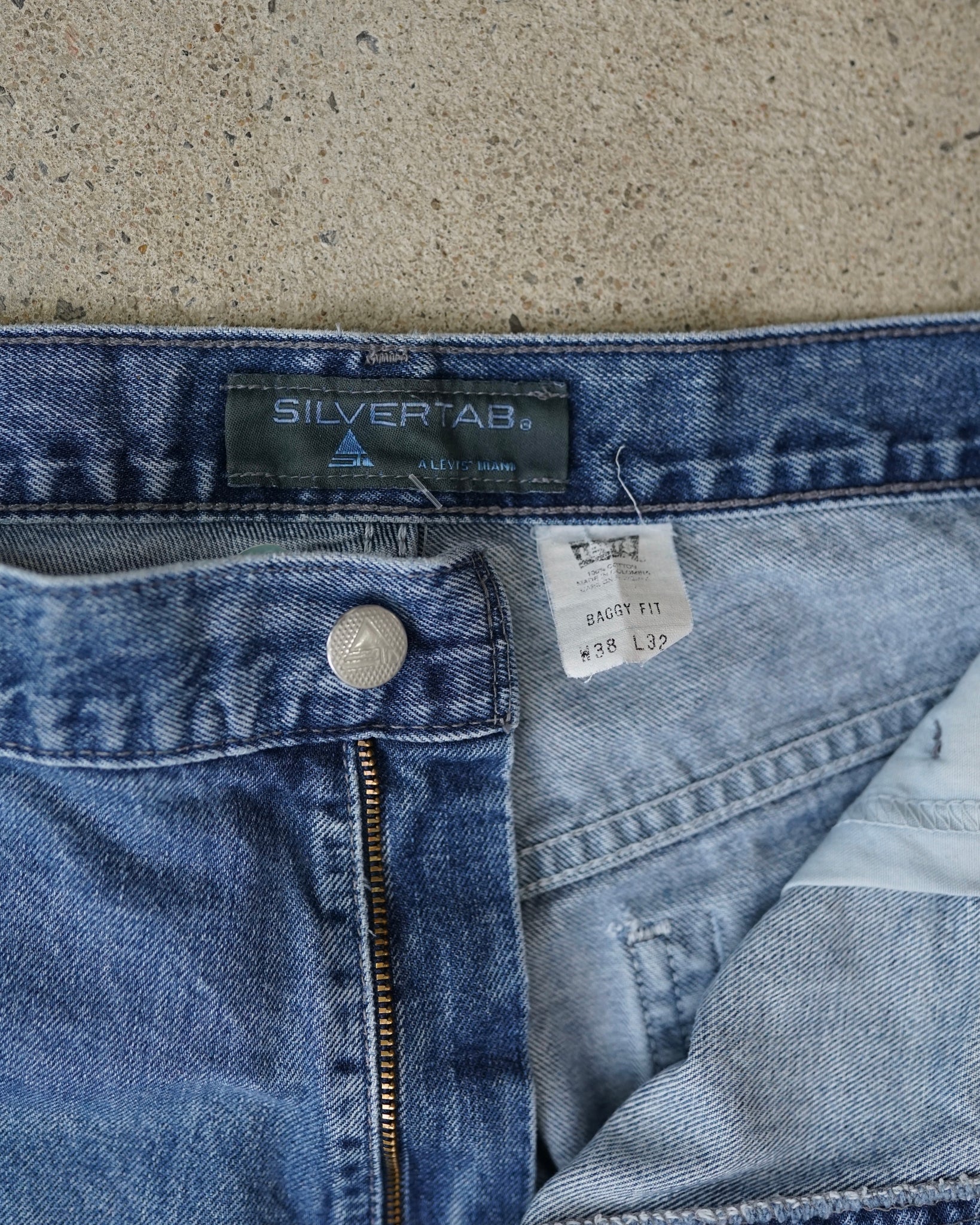 levi's silver tab baggy jeans