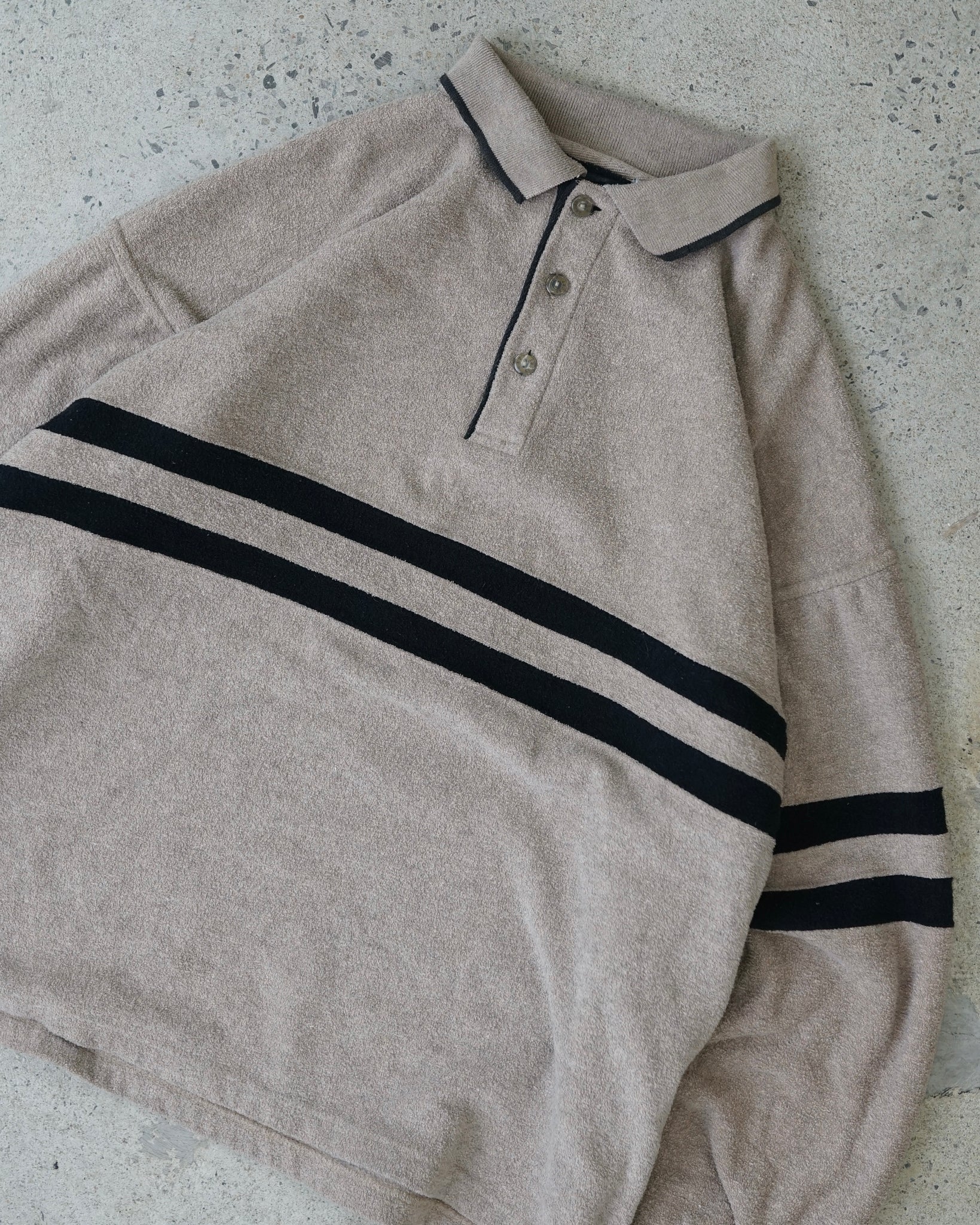 az sport polo sweater
