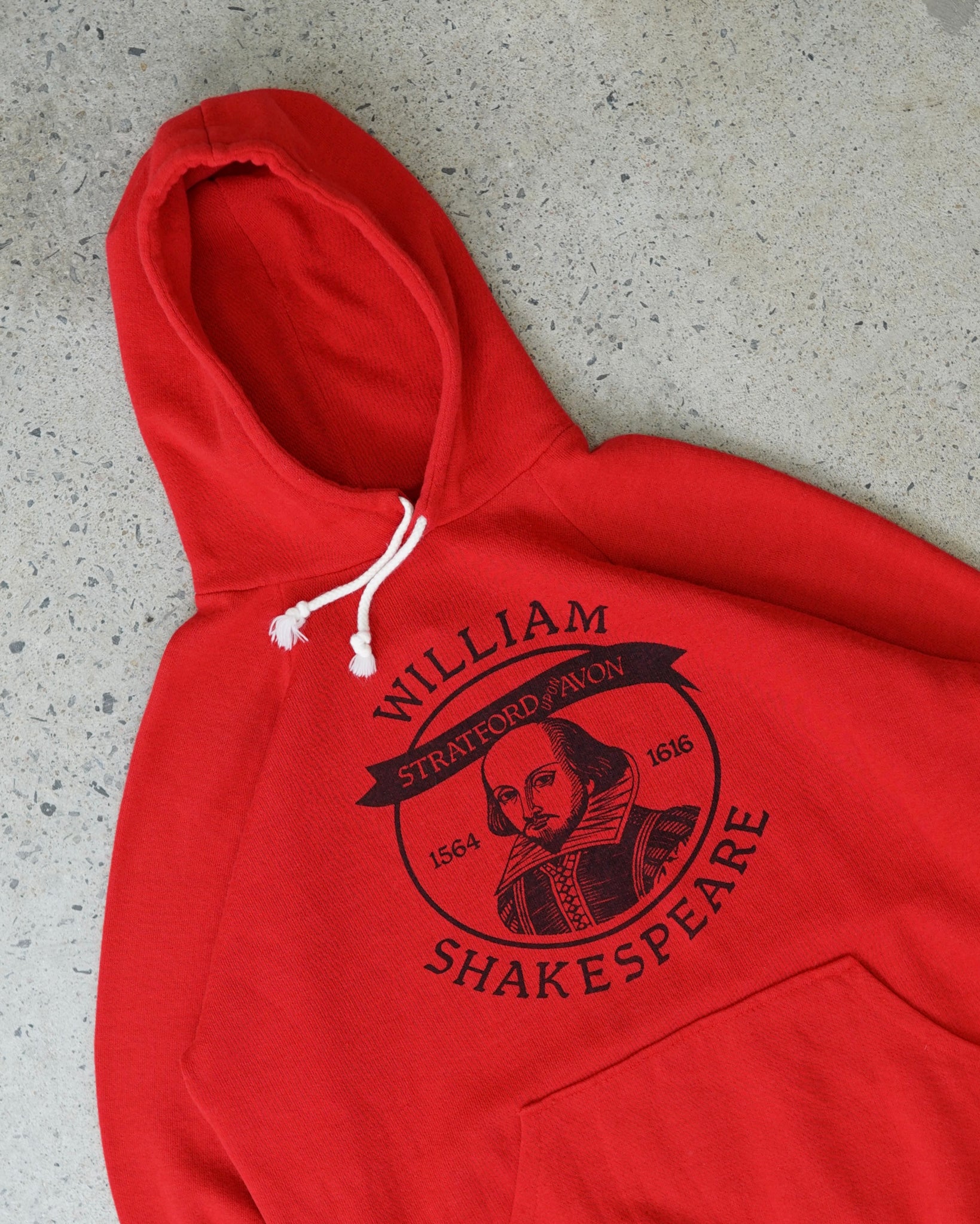 william shakespeare vintage hoodie - medium