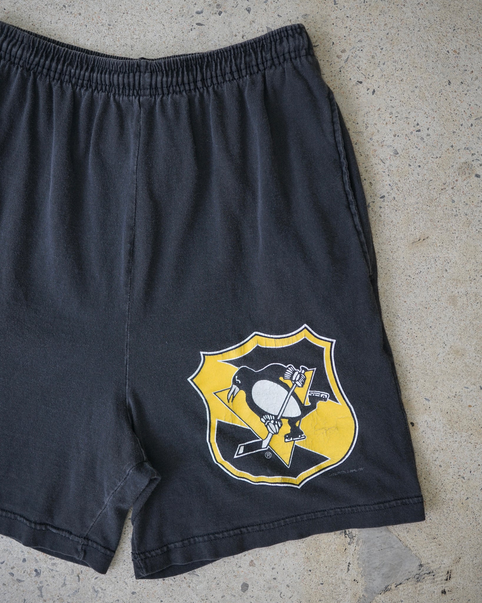 pittsburgh penguins 1990 shorts - medium