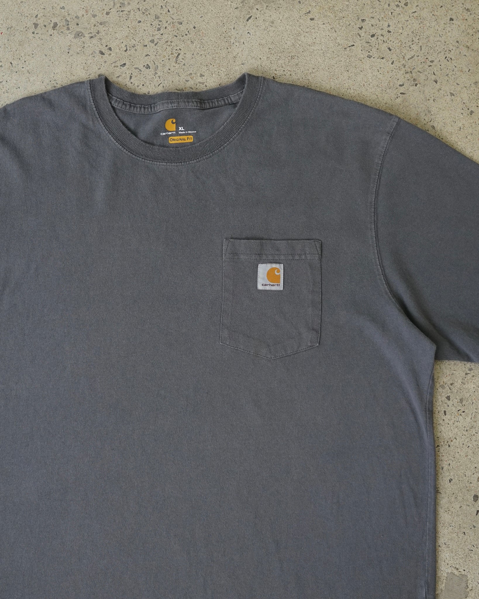 carhartt pocket t-shirt