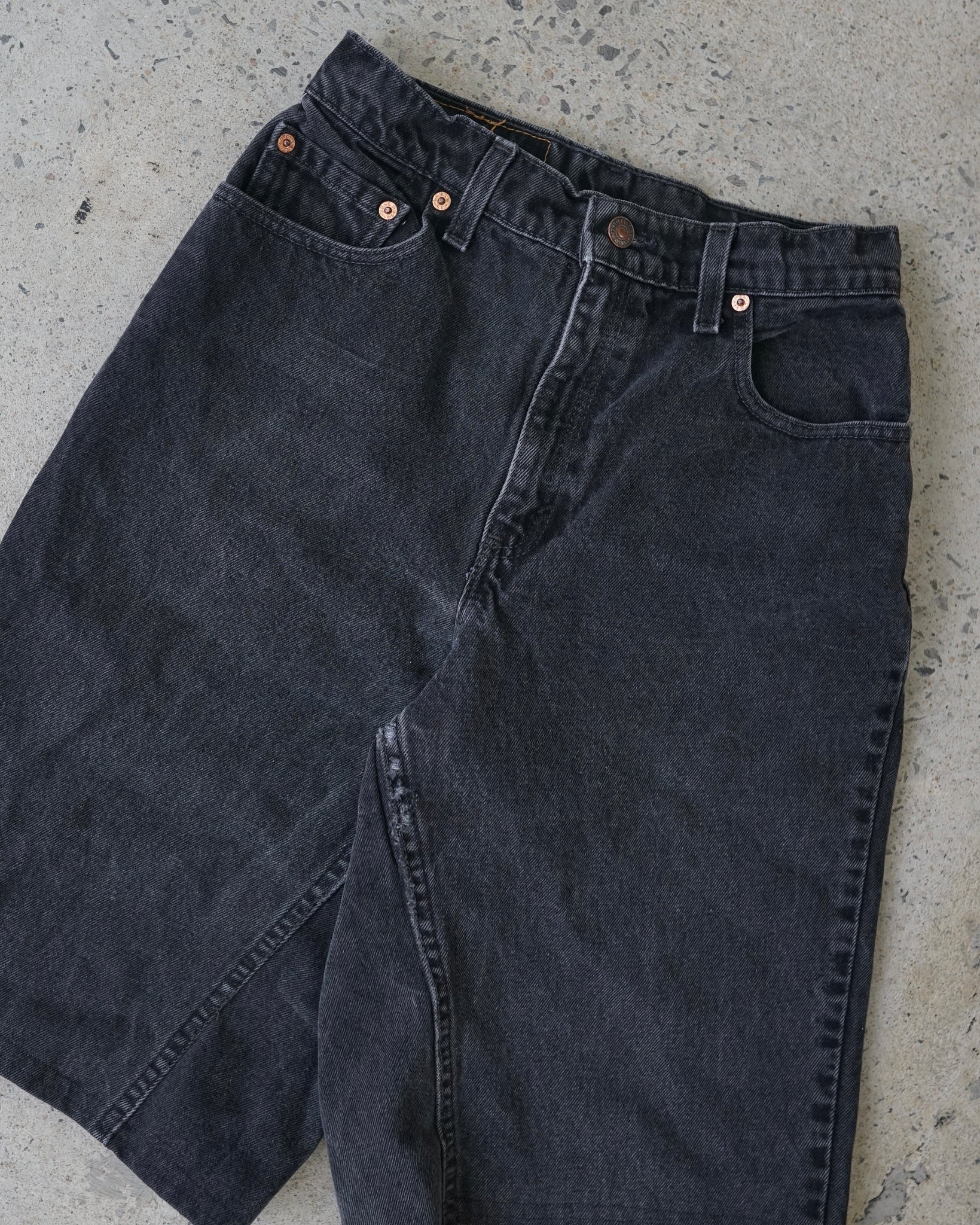 levi's 550 reworked jean shorts