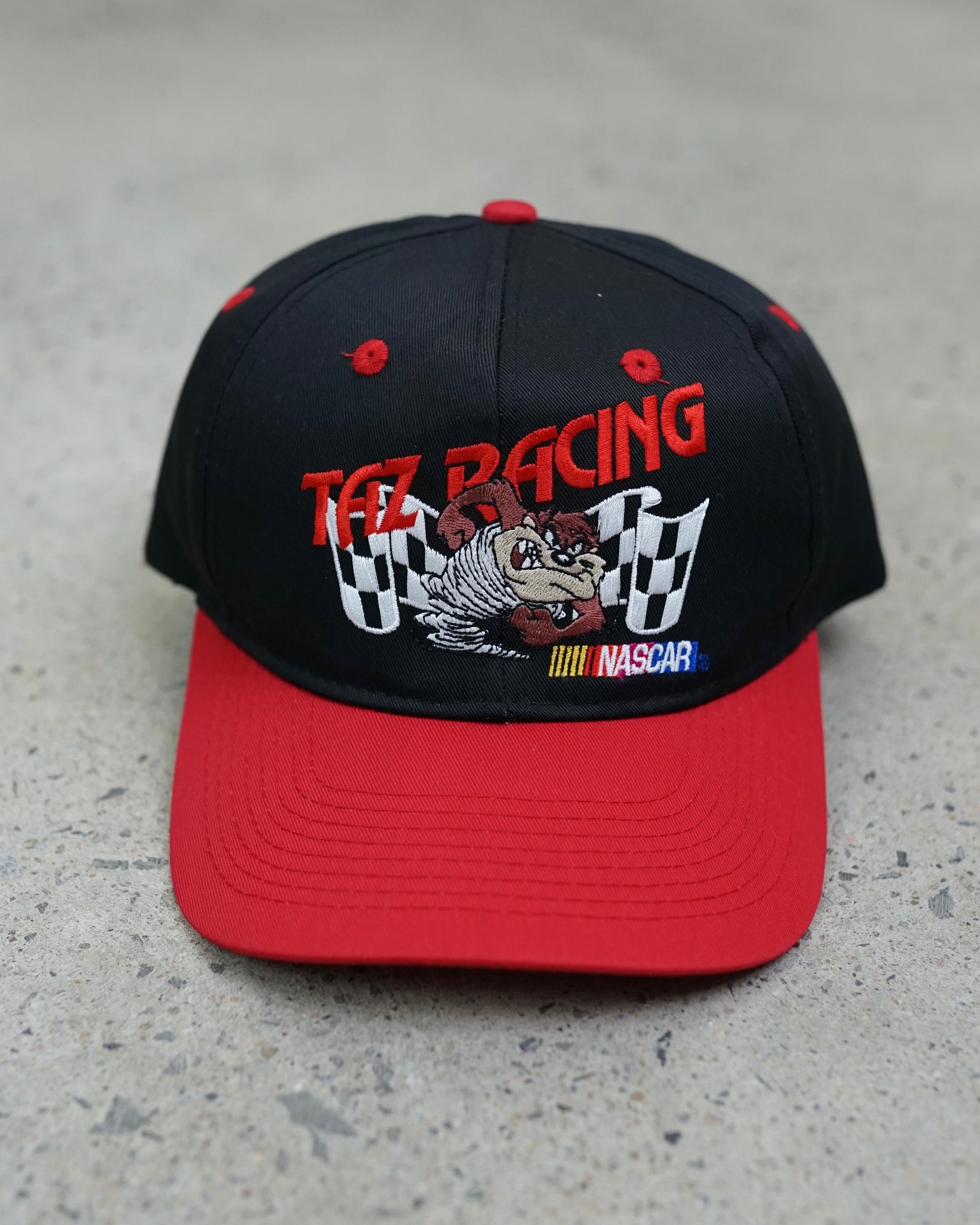 taz racing looney tunes nascar 1997 snapback hat