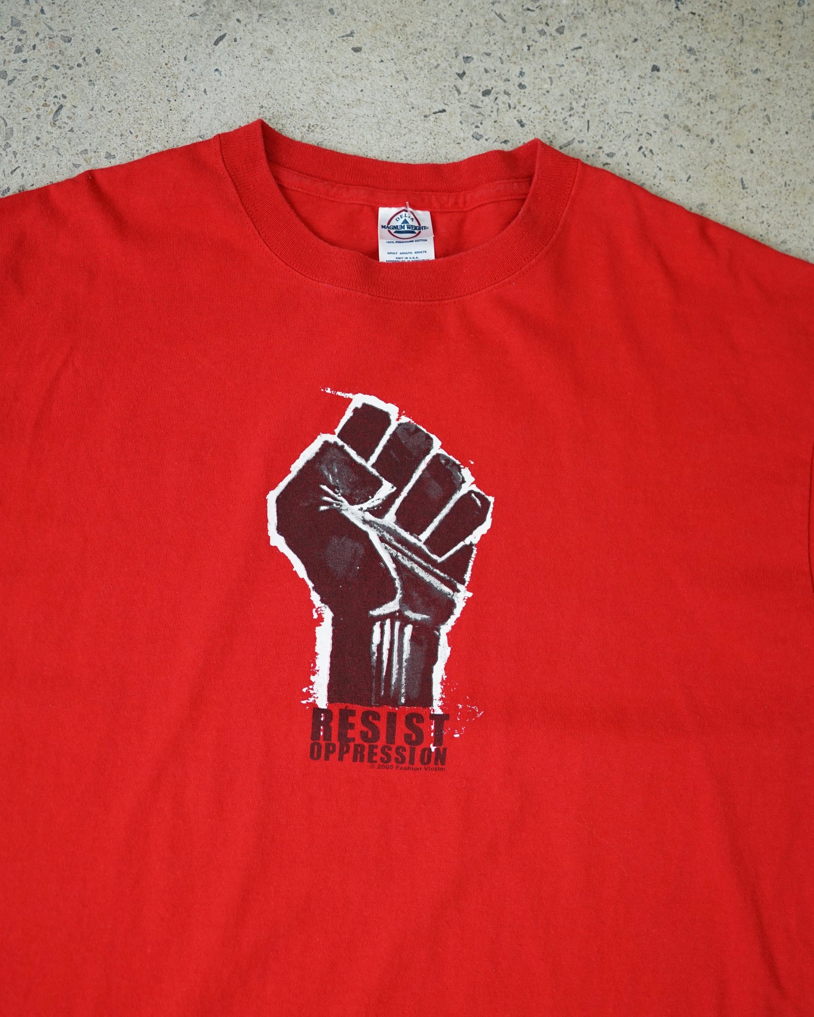 resist oppression 2005 t-shirt - large