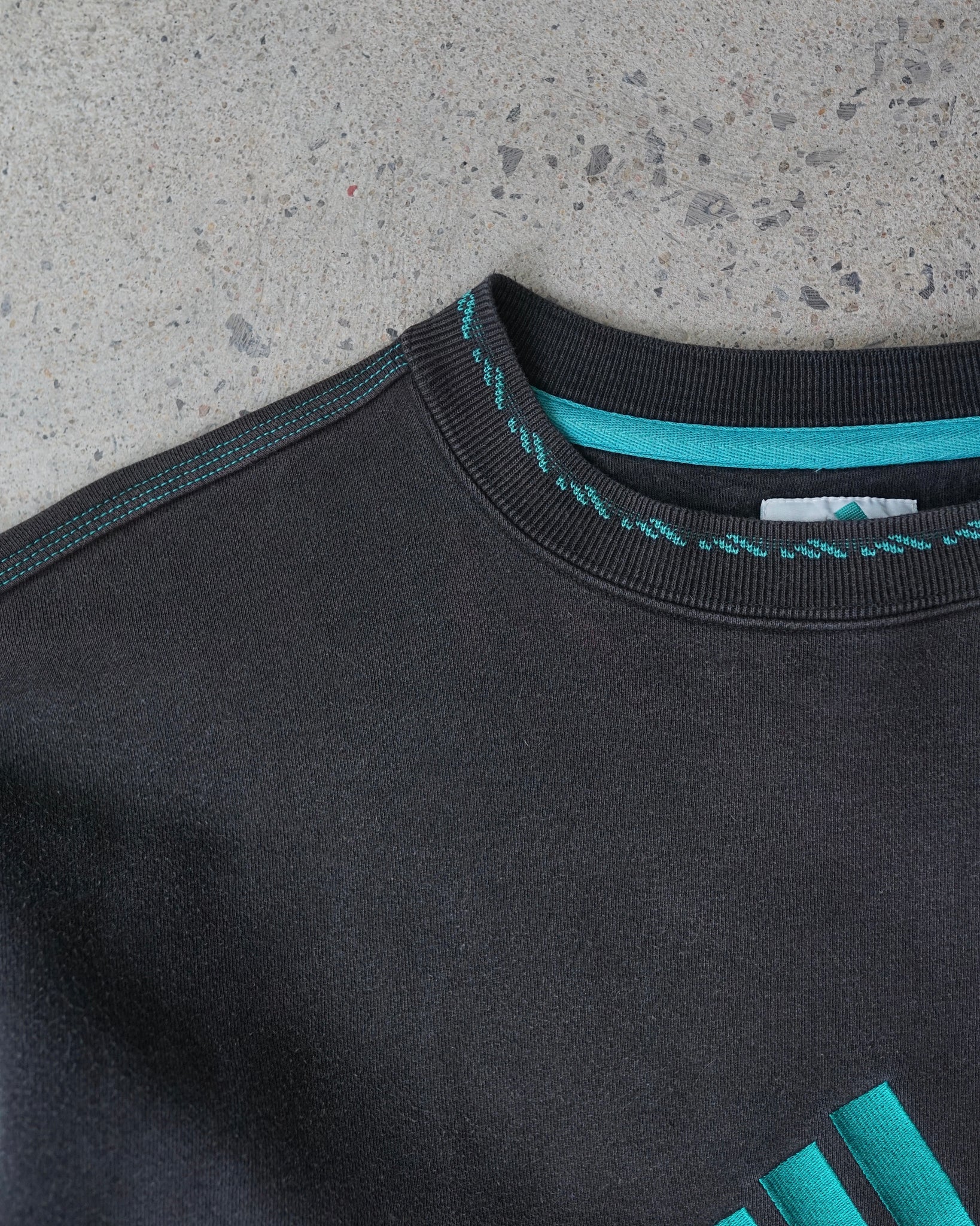 adidas crewneck