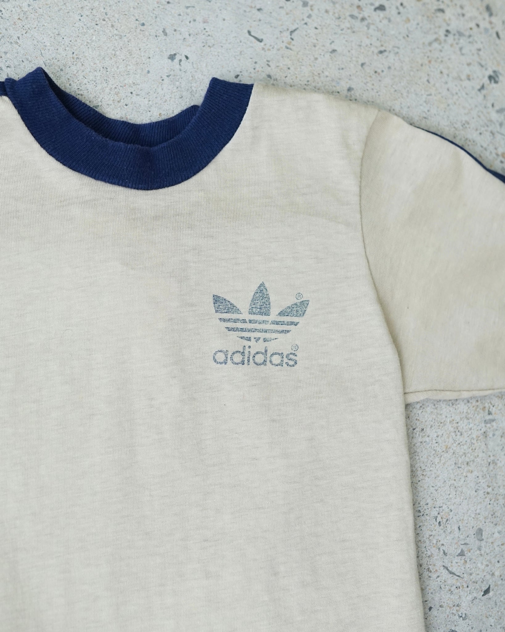 adidas t-shirt - XXS