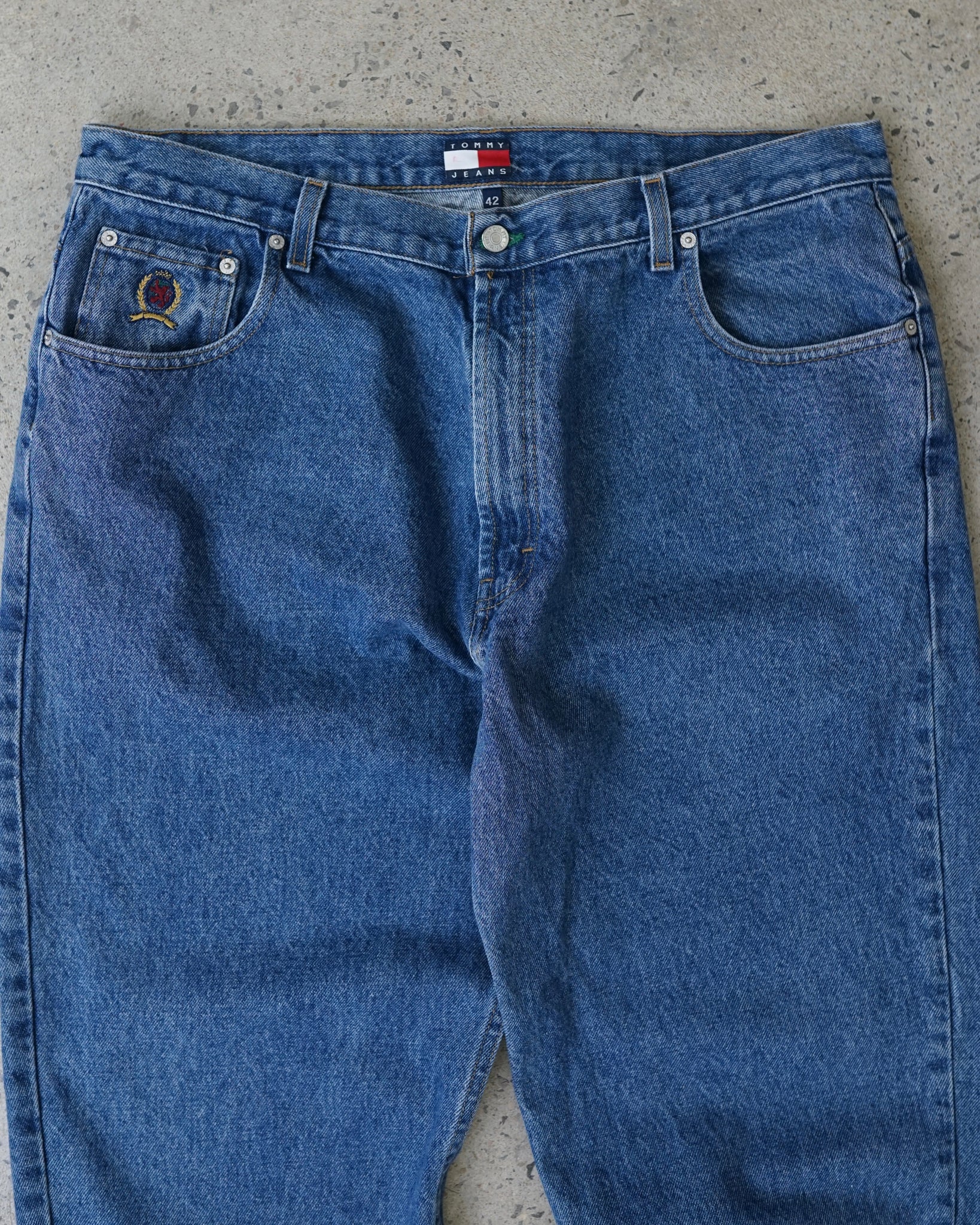 tommy hilfiger jeans