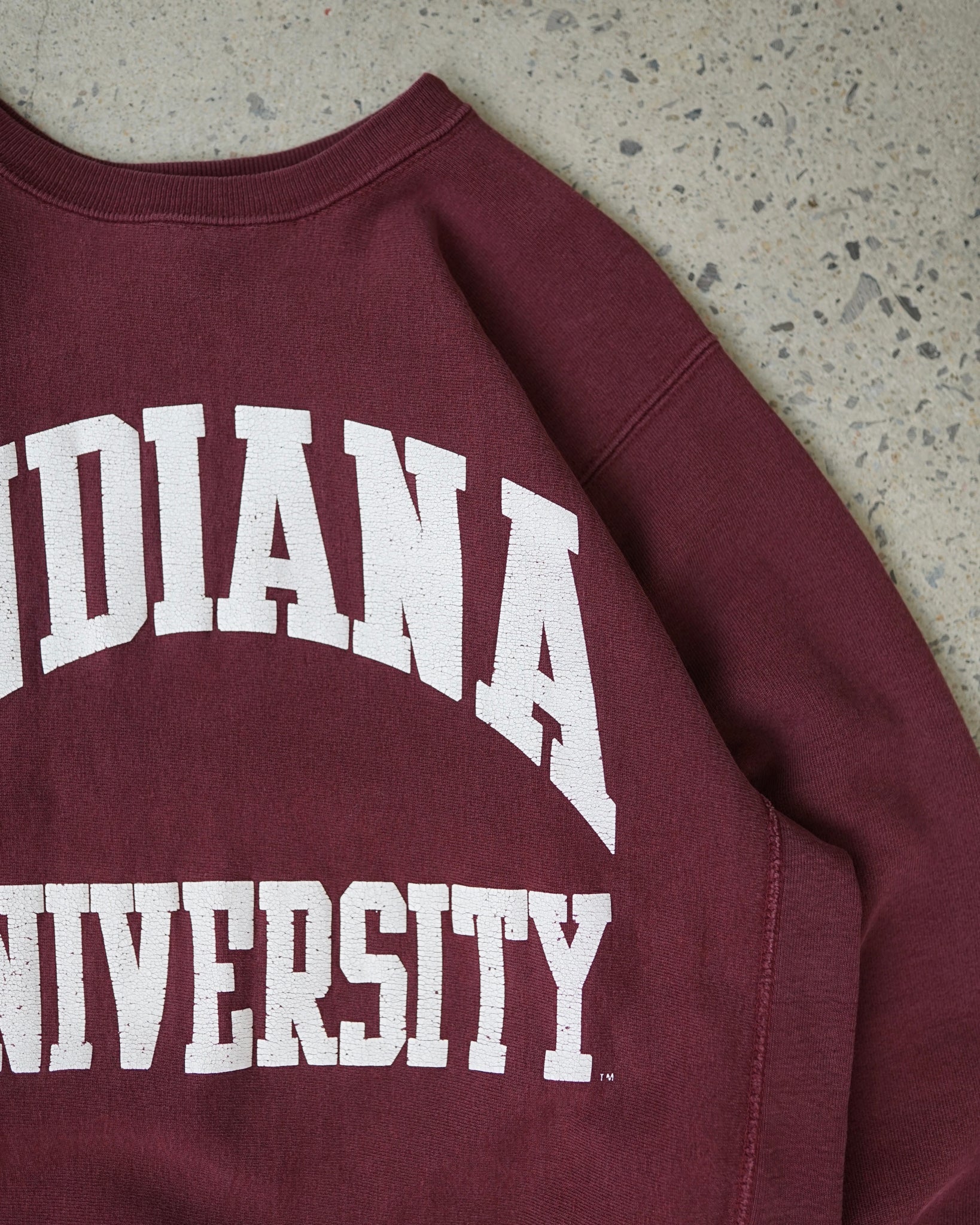 champion reverse weave indiana university crewneck - medium