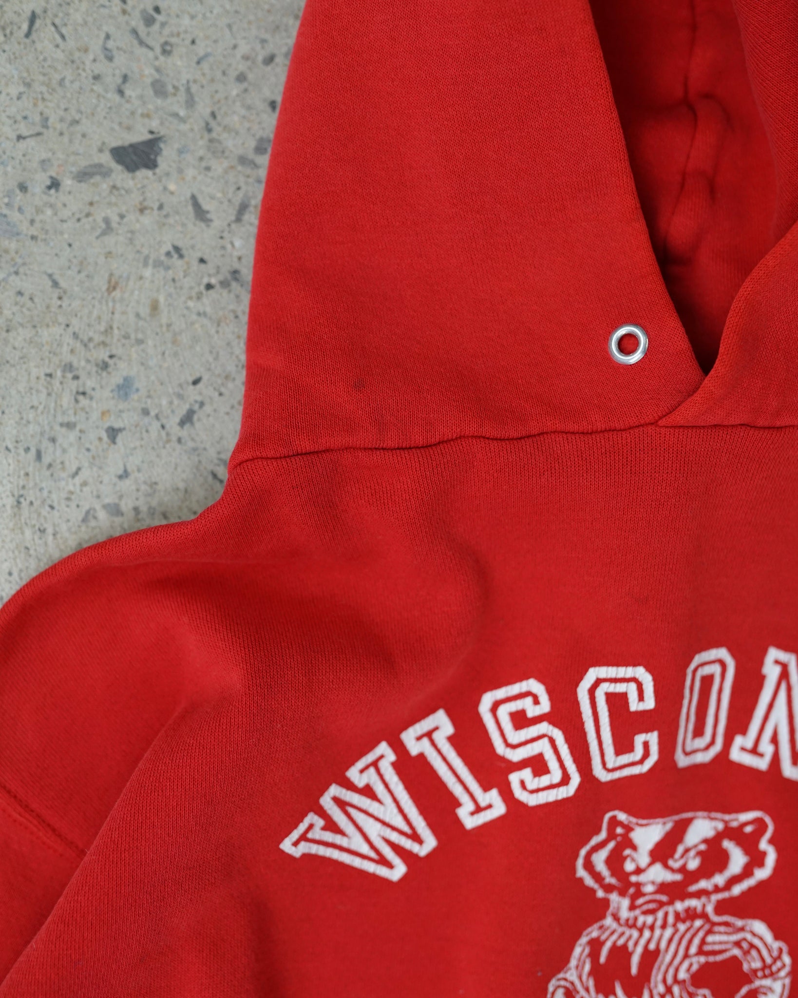 wisconsin badgers hoodie - small