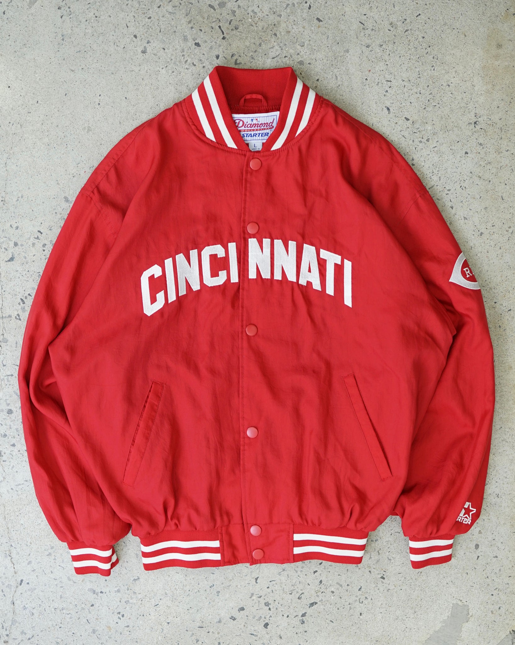 cincinnati reds bomber jacket