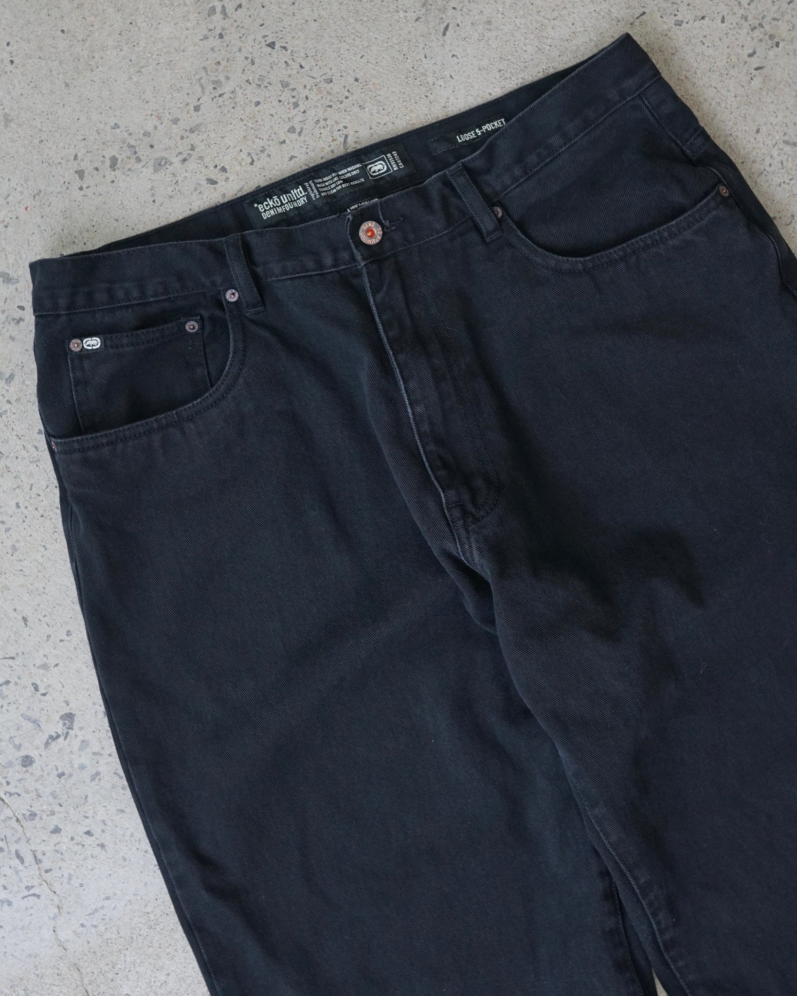 ecko unlimited co. baggy jeans