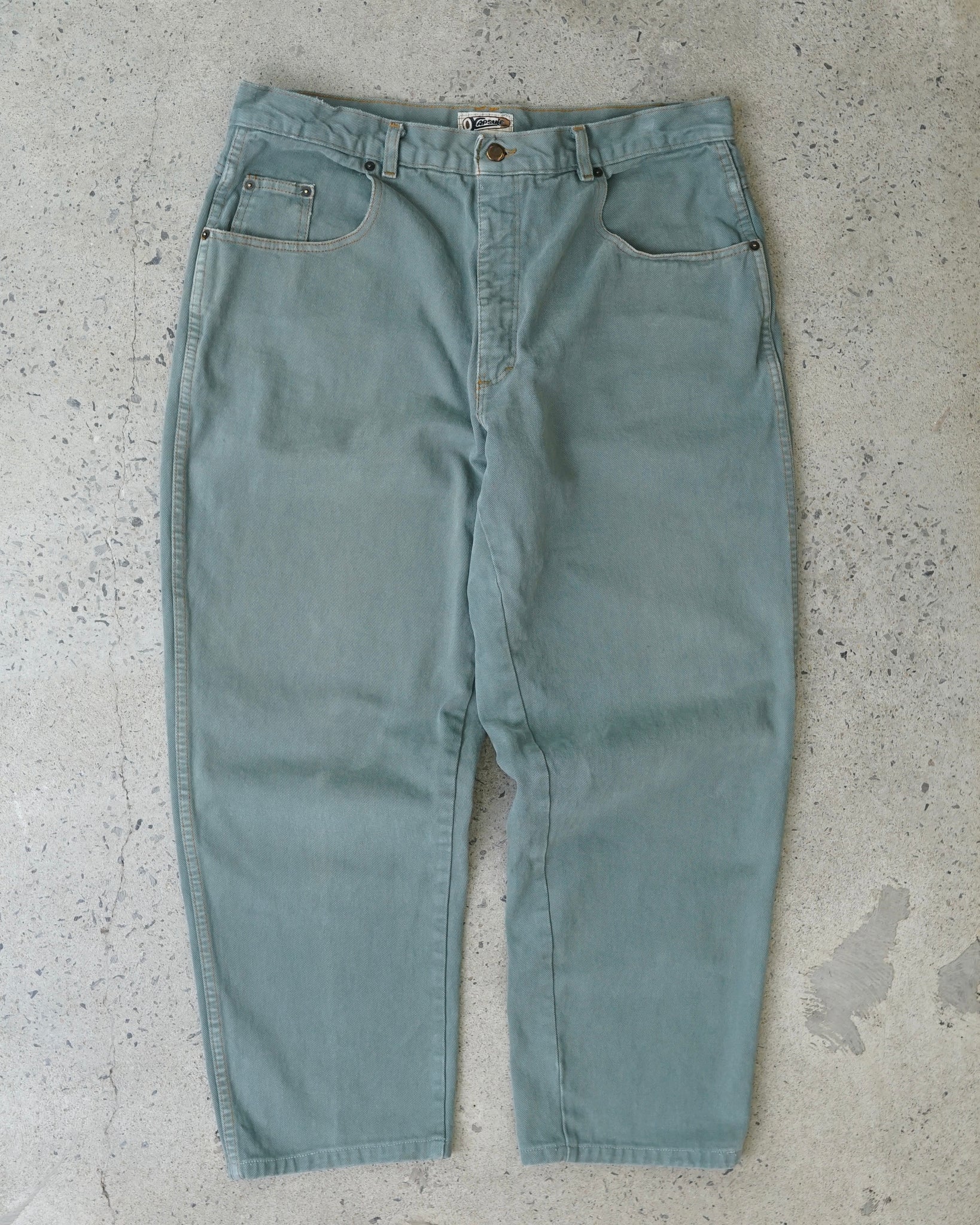 capsule jeans