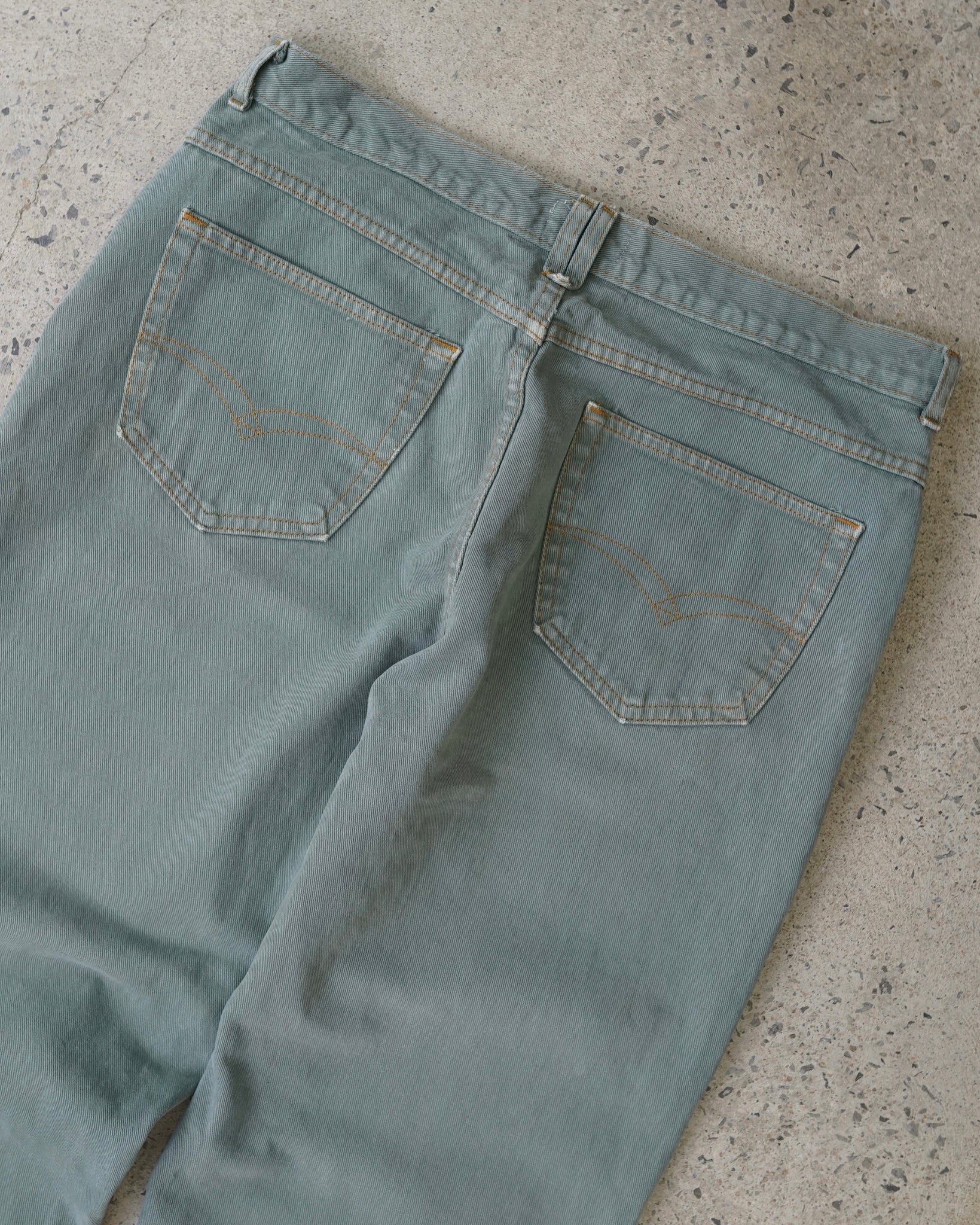 capsule jeans