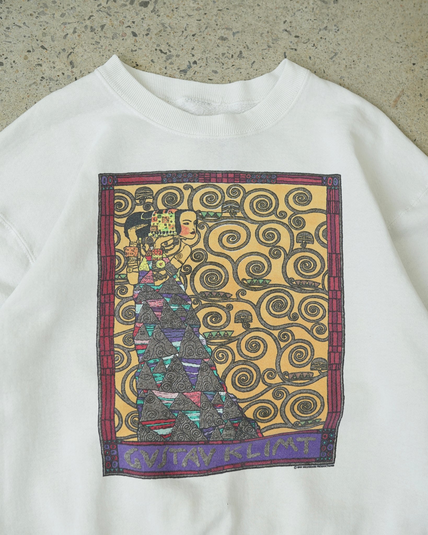 gustav klimt art crewneck - medium