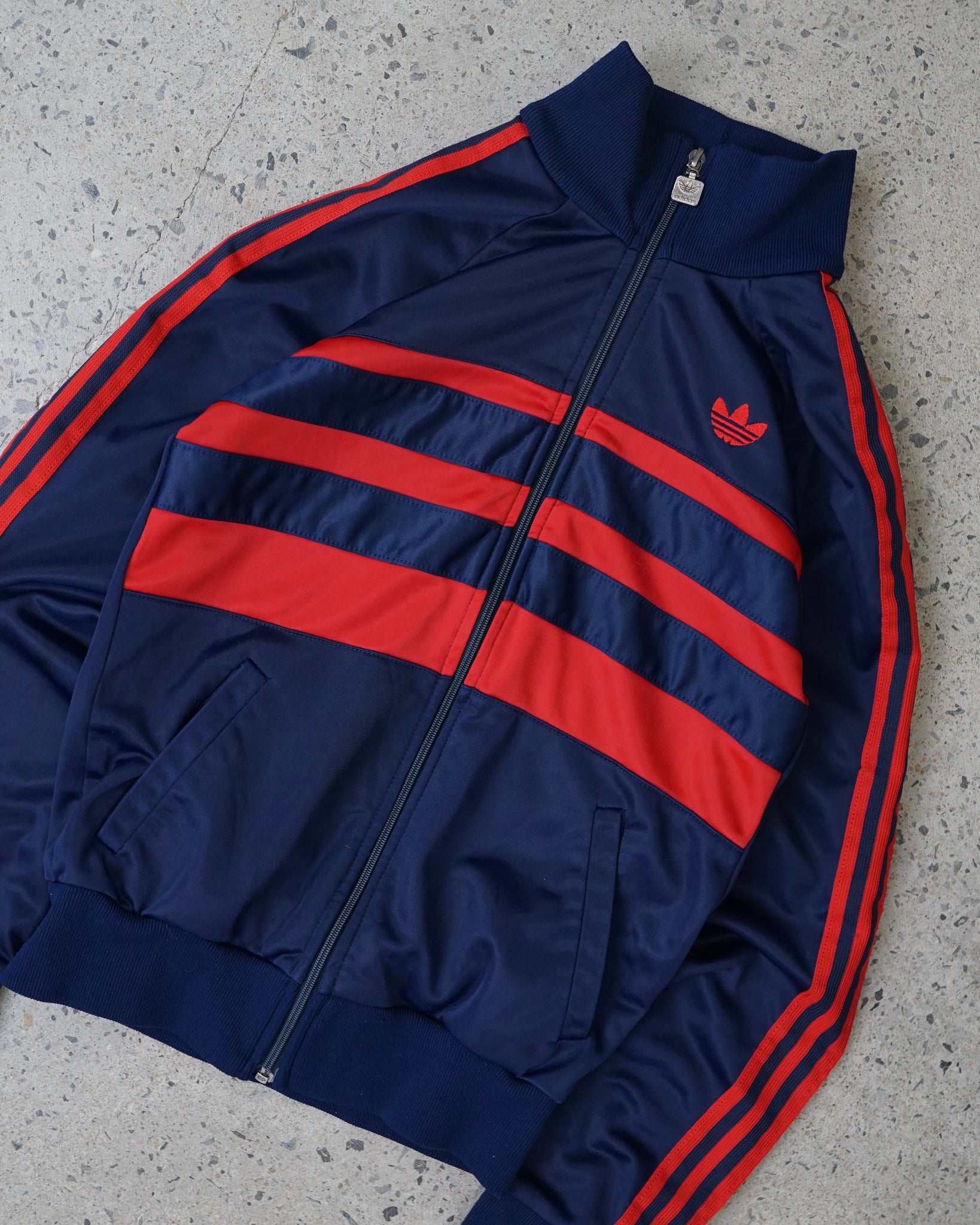 adidas zip-up track suit sweater