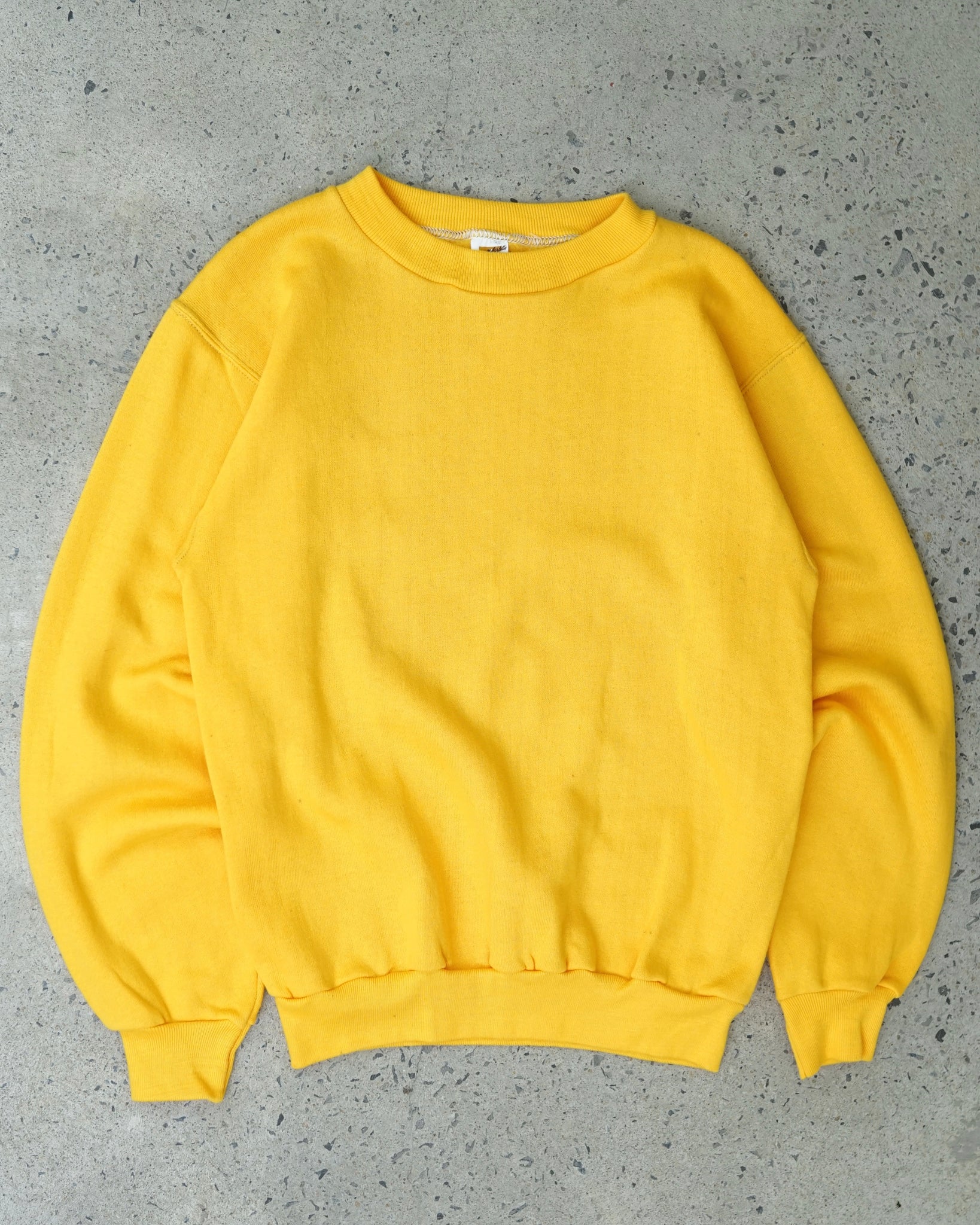 russell athletics ‘70’s crewneck - small