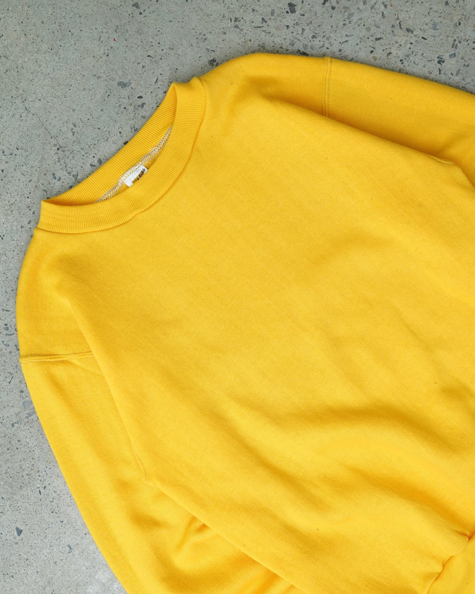 russell athletics ‘70’s crewneck - small