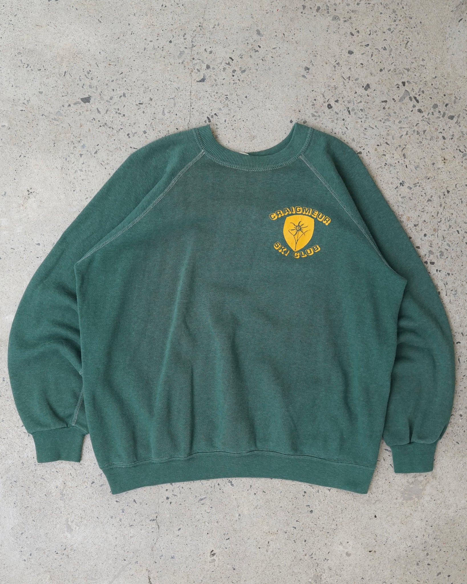 craigmeur ski club vintage crewneck - medium