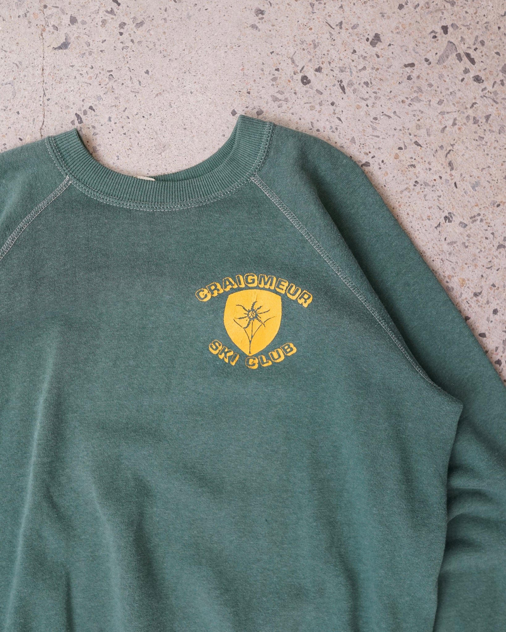 craigmeur ski club vintage crewneck - medium