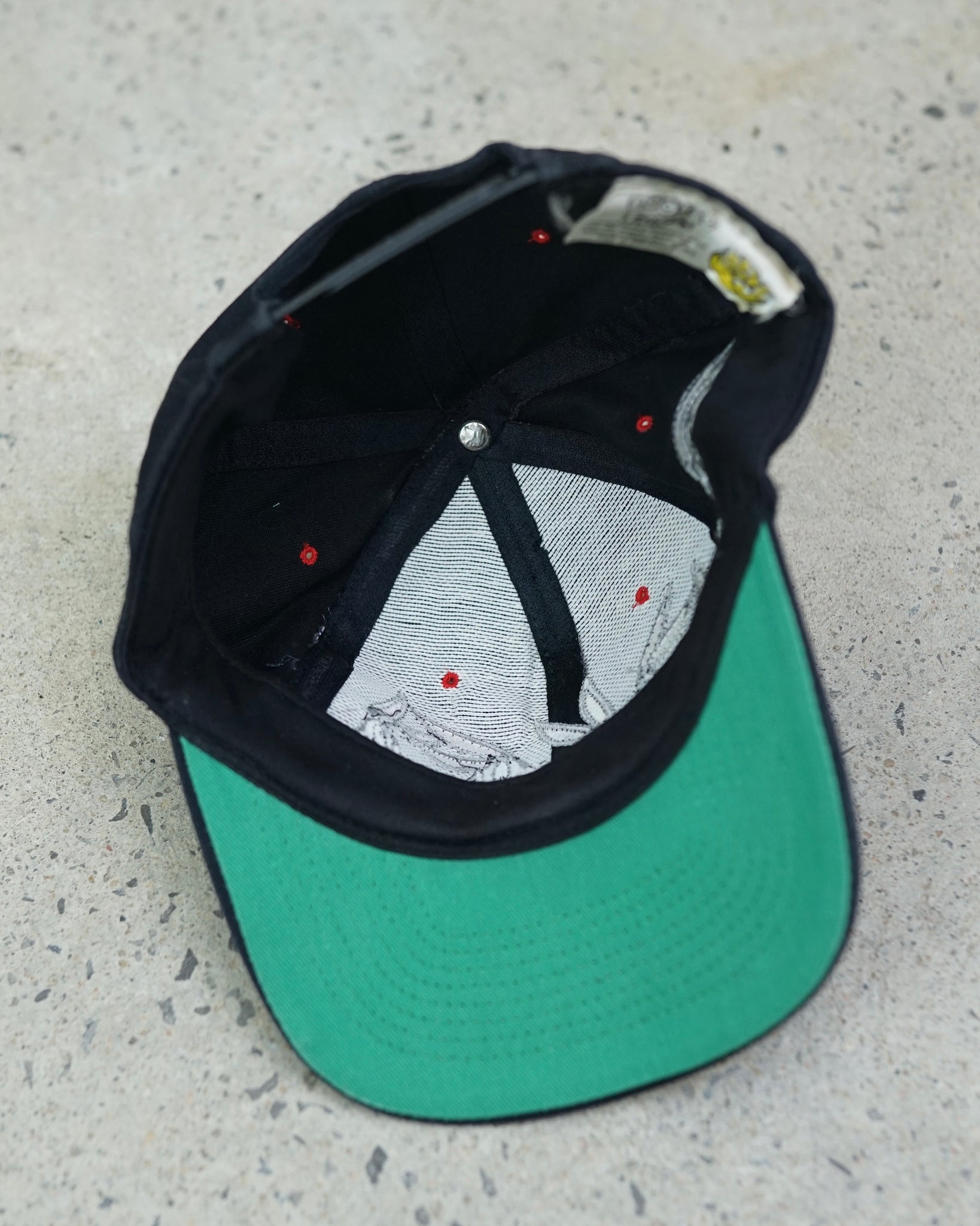 bugs bunny looney tunes 1994 snapback hat