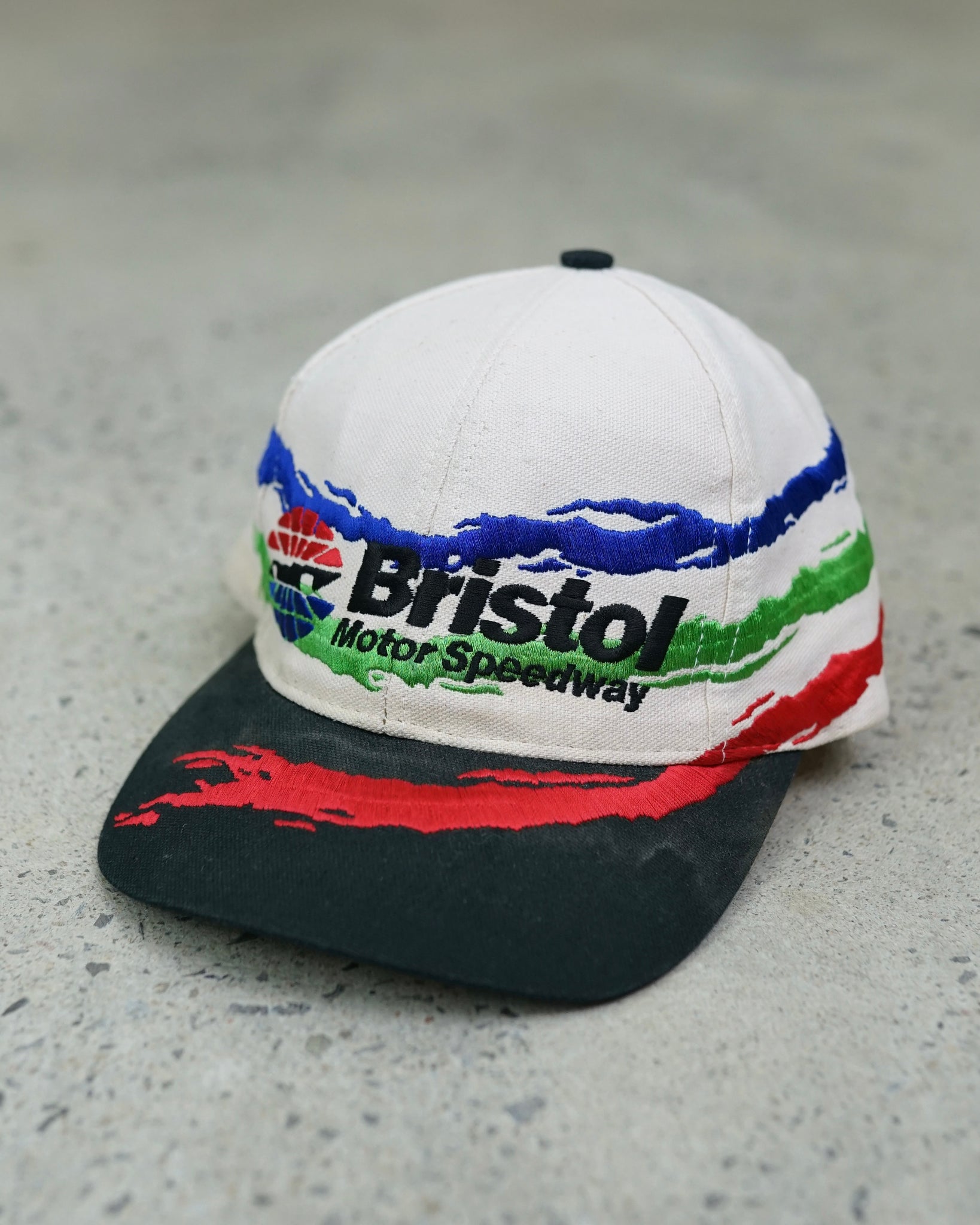 bristol motor speedway strapback hat