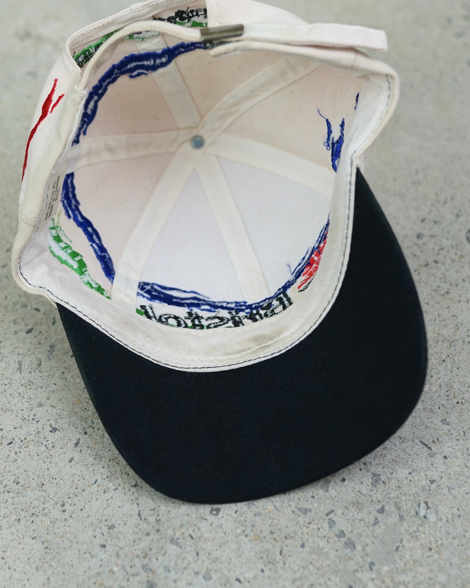 bristol motor speedway strapback hat