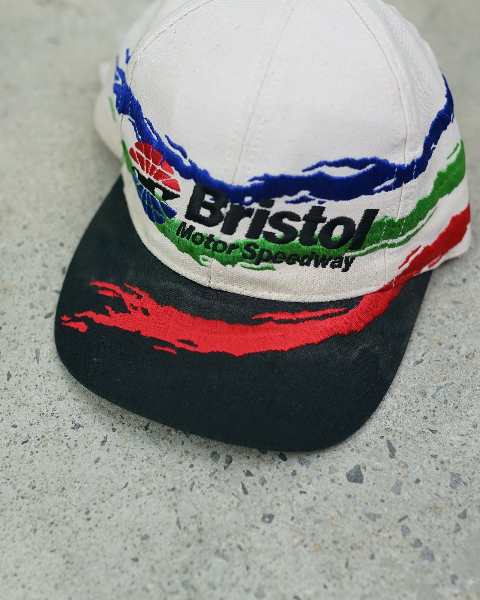 bristol motor speedway strapback hat