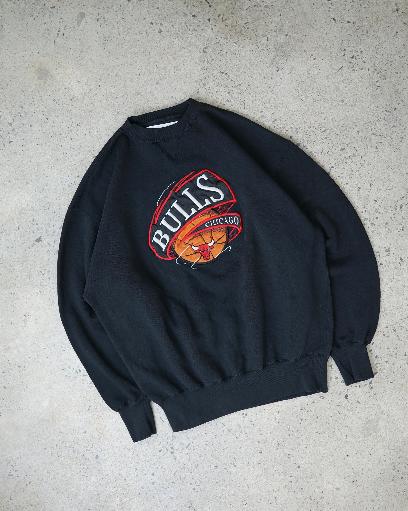 chicago bulls crewneck - medium