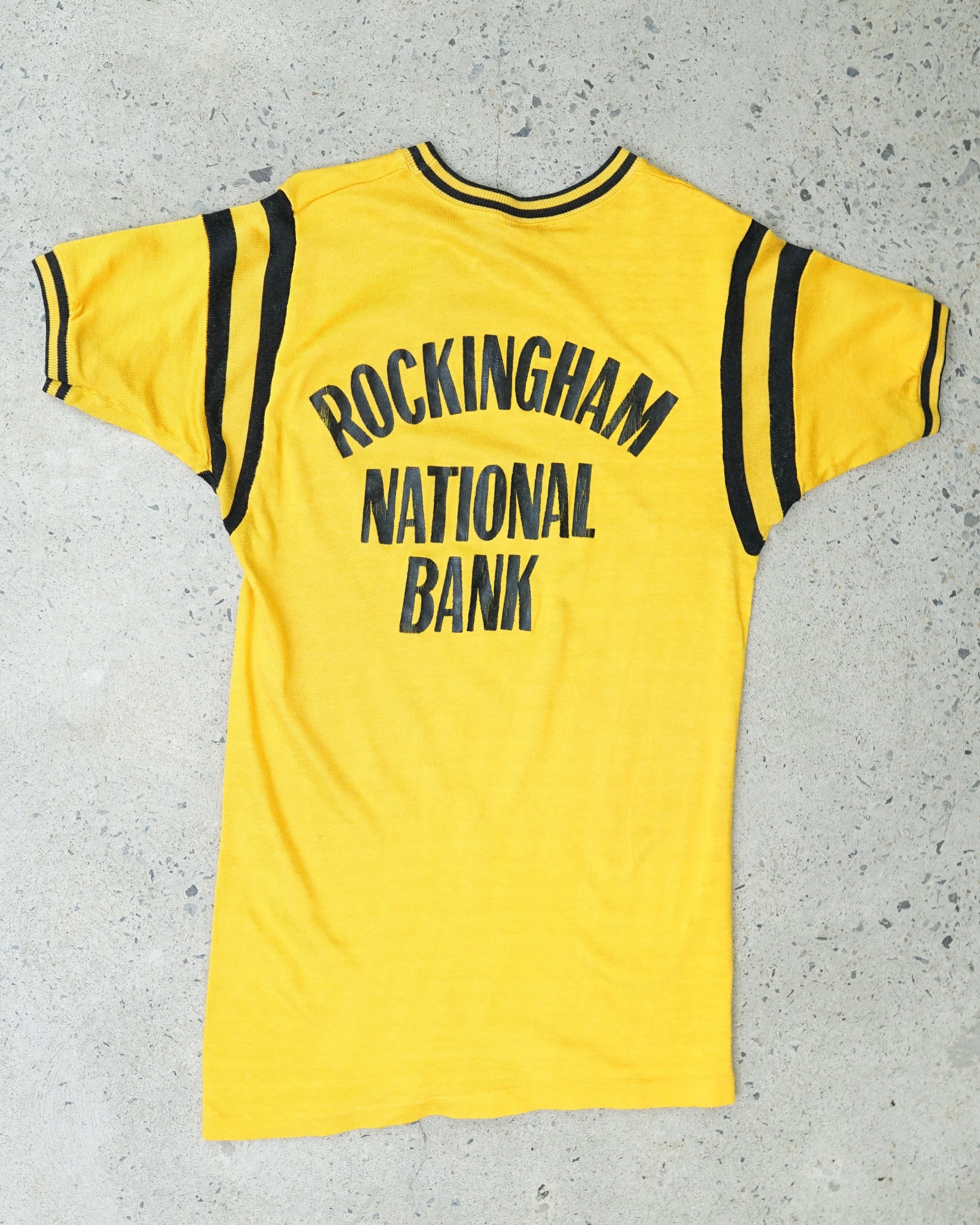 rockingham national bank t-shirt - XS