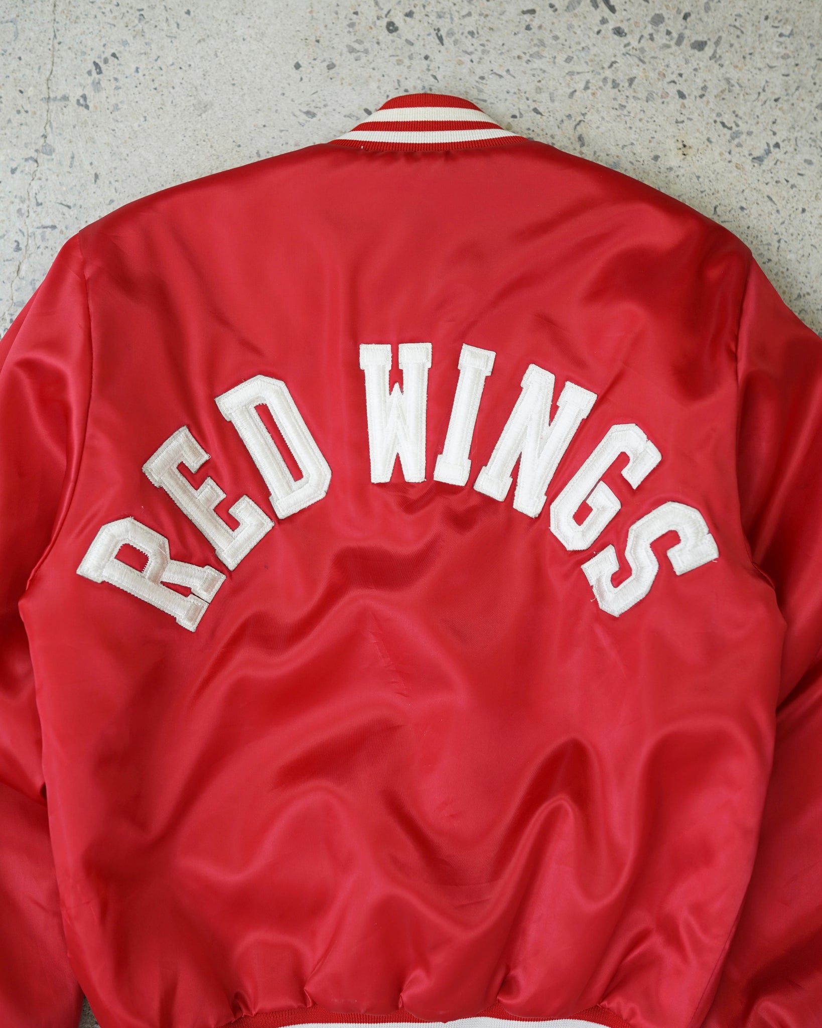 red wings detroit satin jacket - small