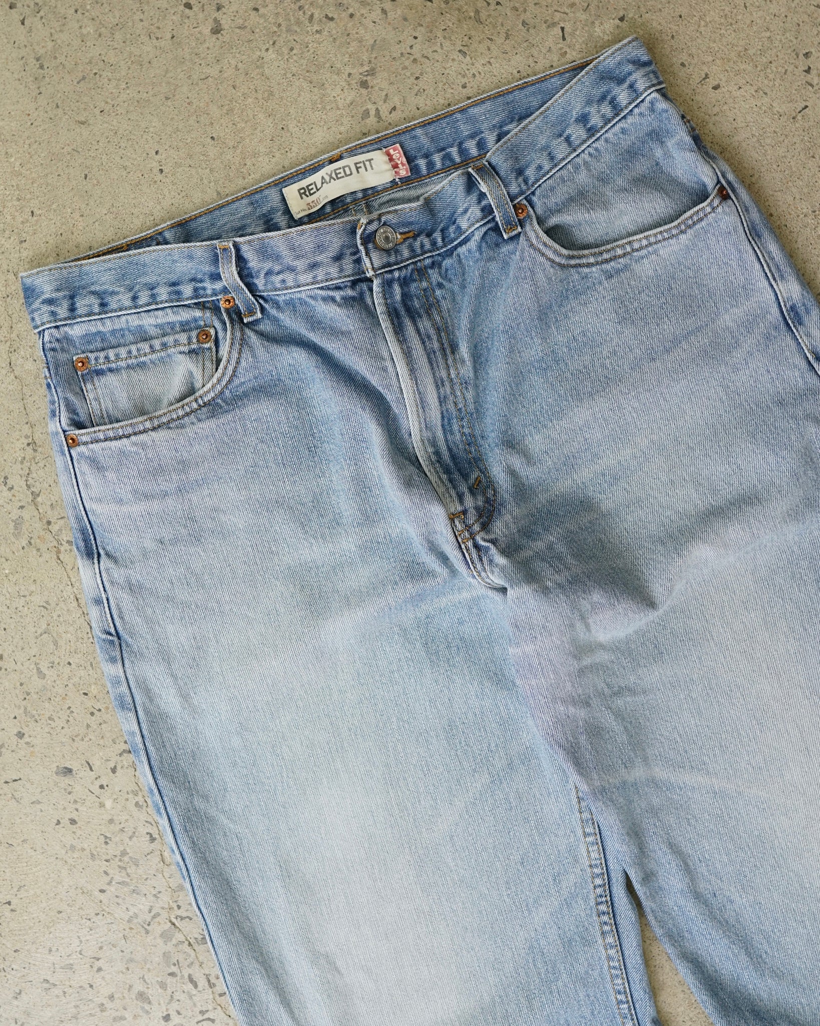 levi's 550 jeans