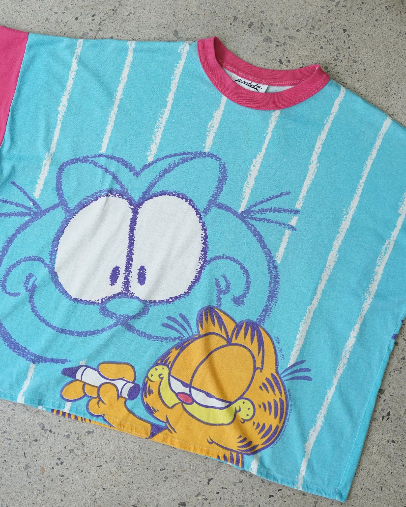garfield 90s crop t-shirt