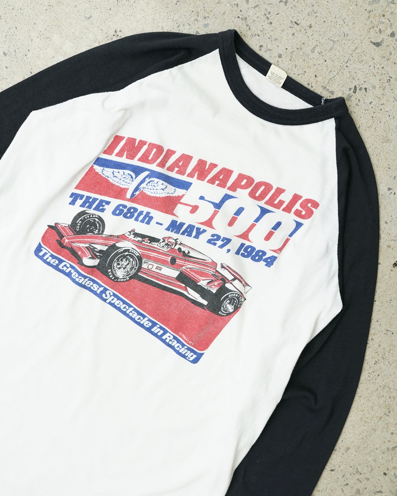 indianapolis 500 1984 raglan shirt - medium