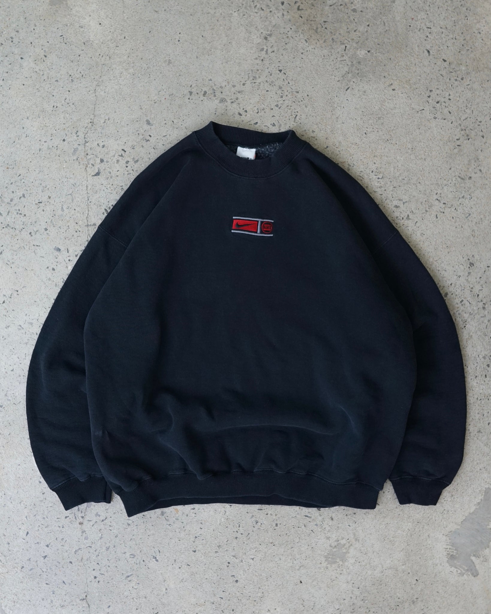 nike crewneck