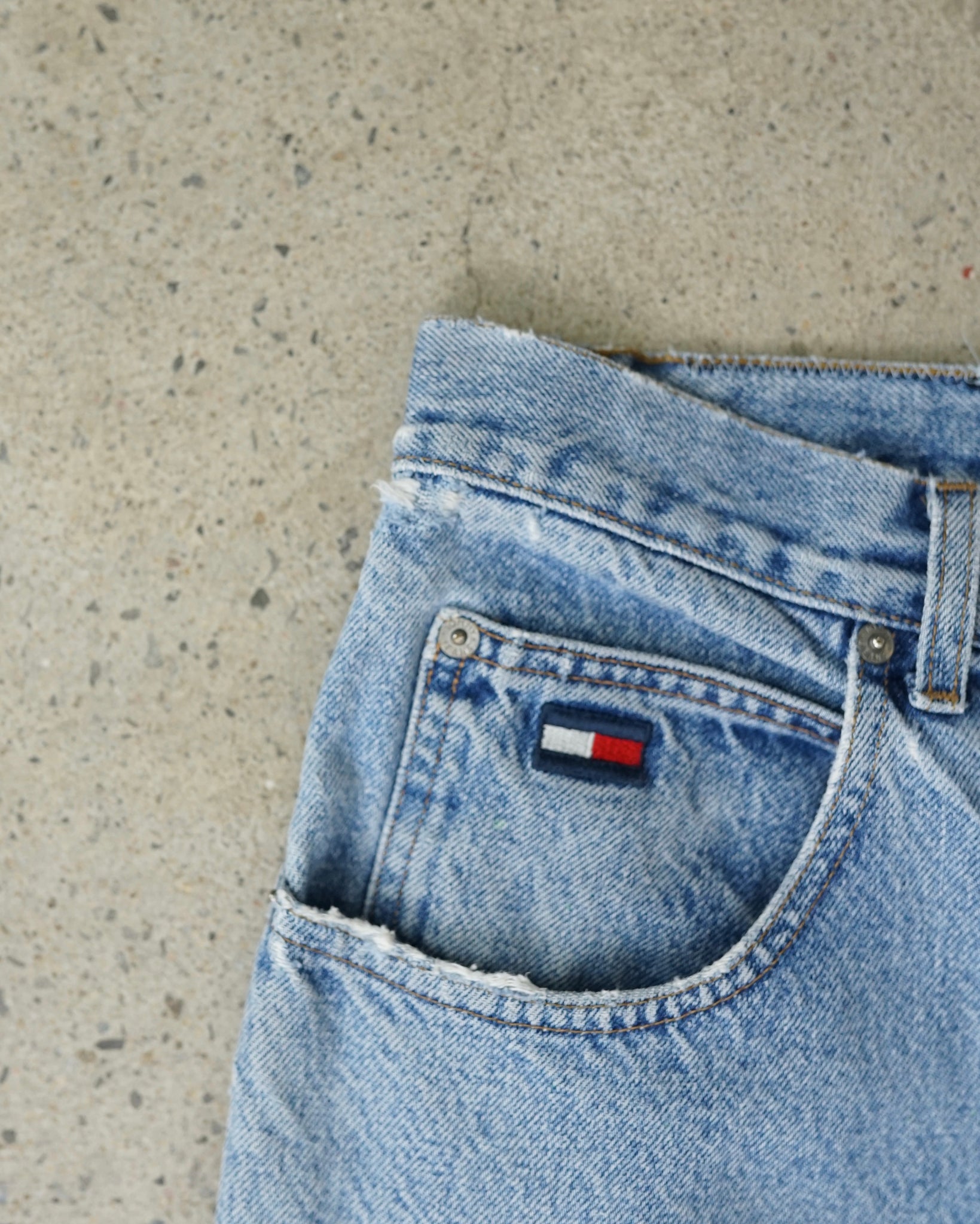 tommy hilfiger carpenter jeans