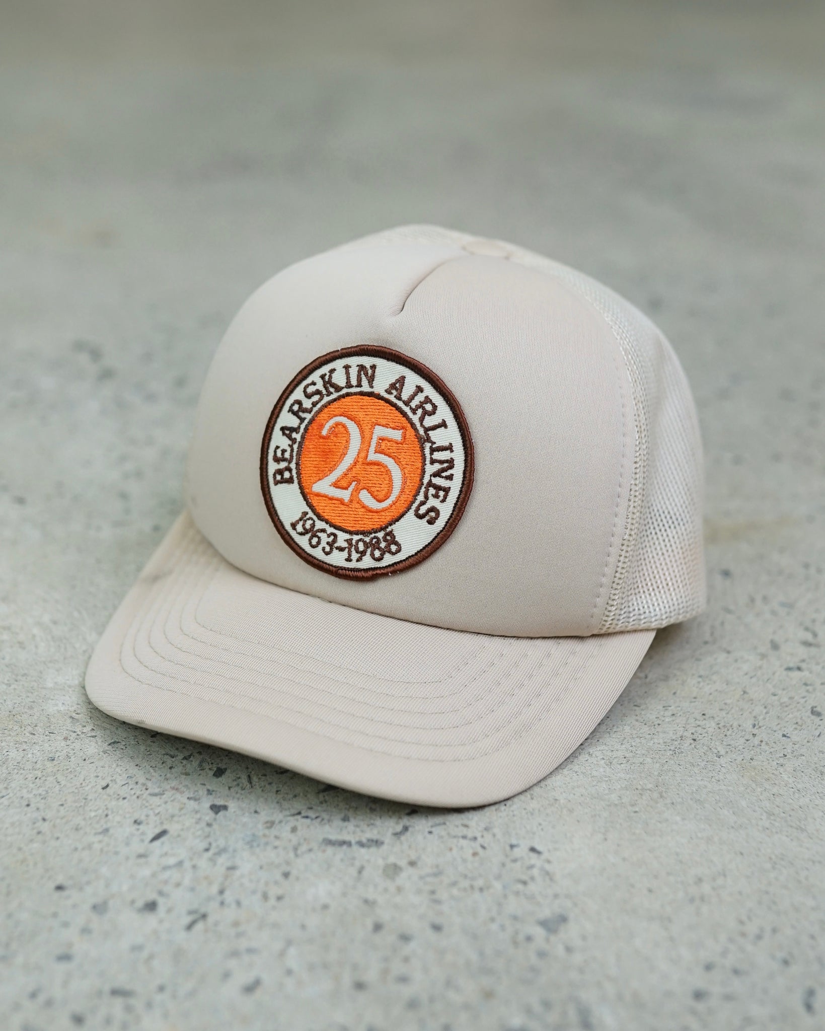bearskin airlines 1988 trucker hat