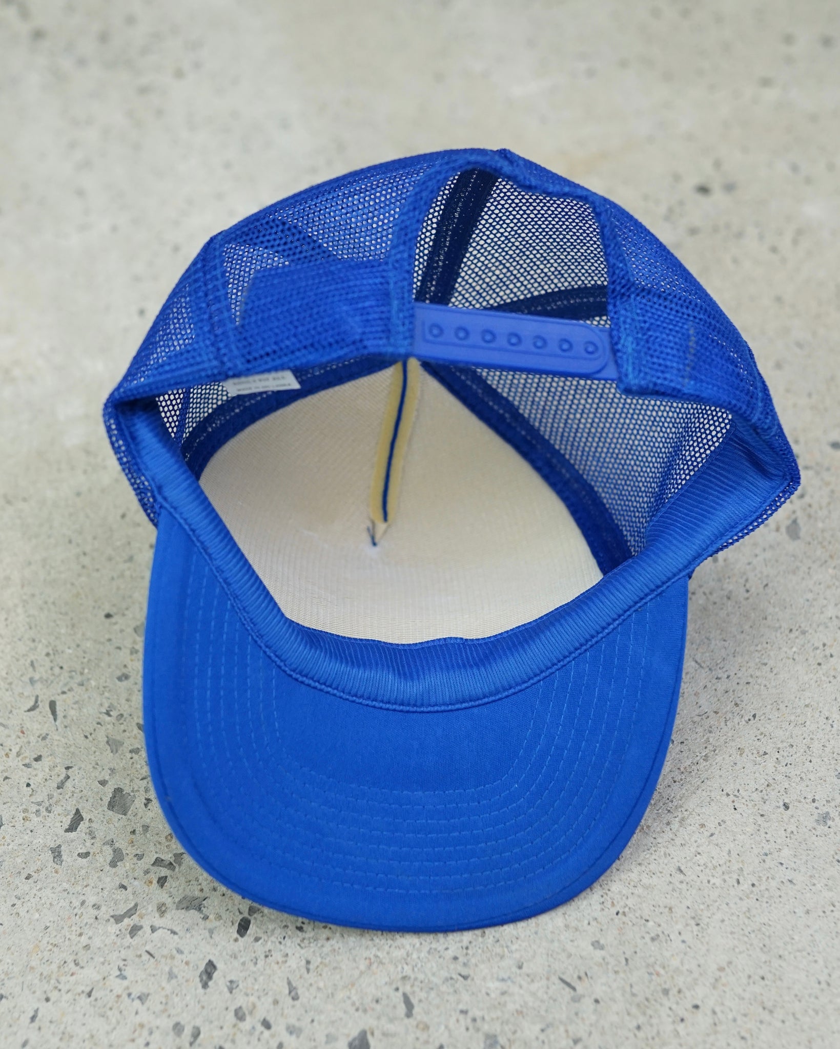 branson trucker hat
