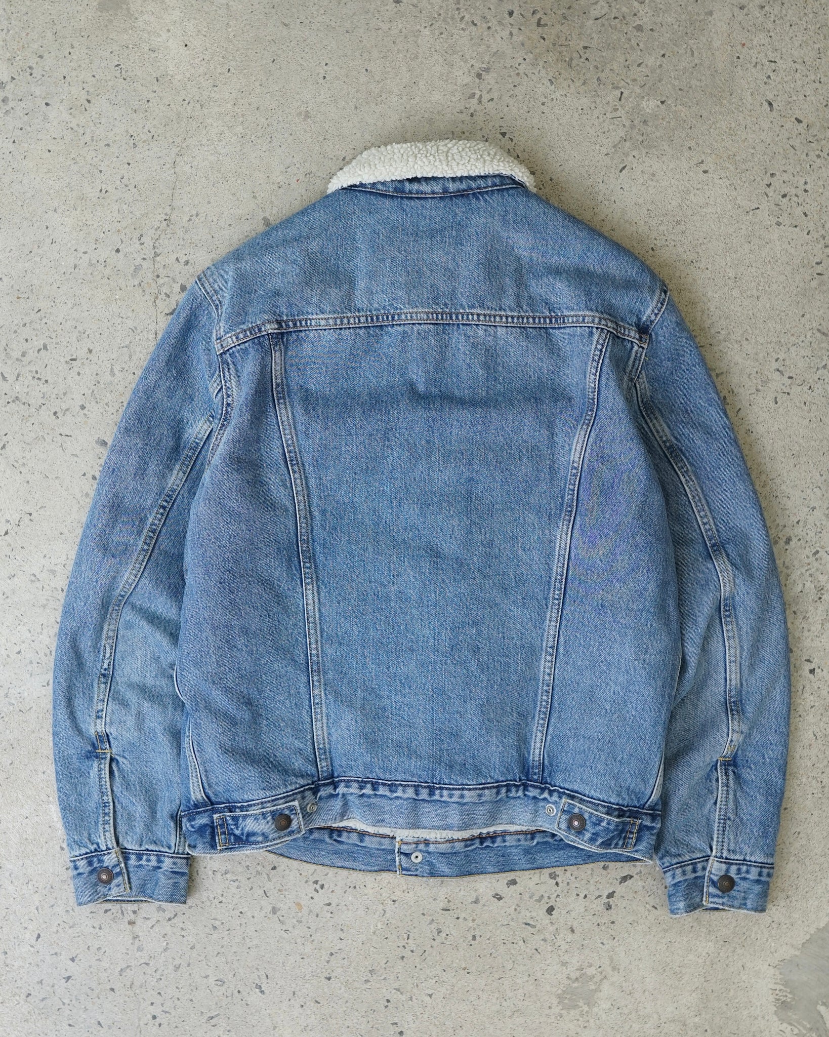 levi's sherpa trucker denim jacket