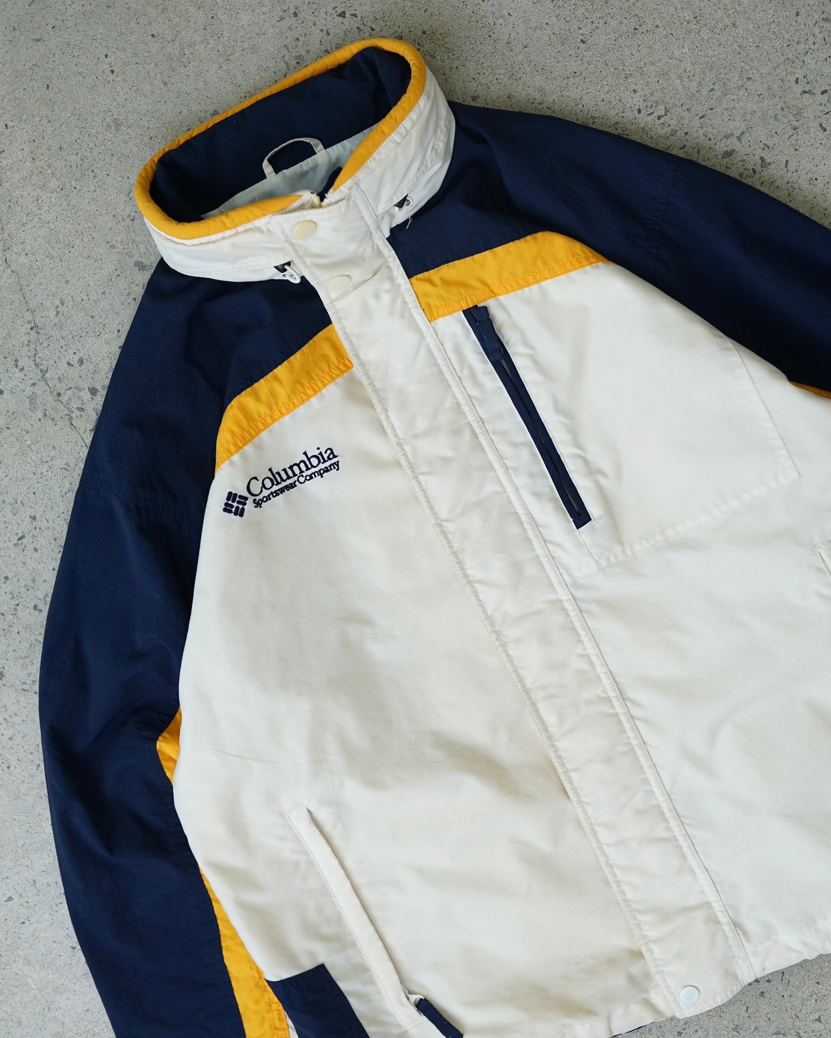 columbia hooded jacket