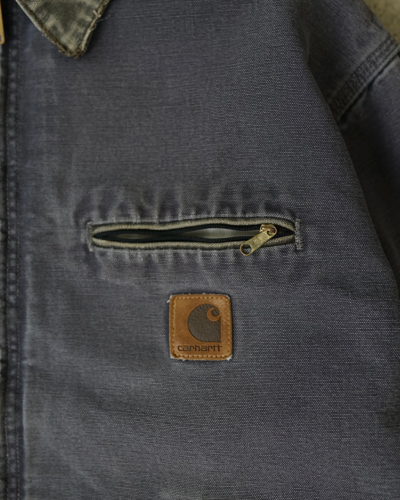 carhartt detroit jacket