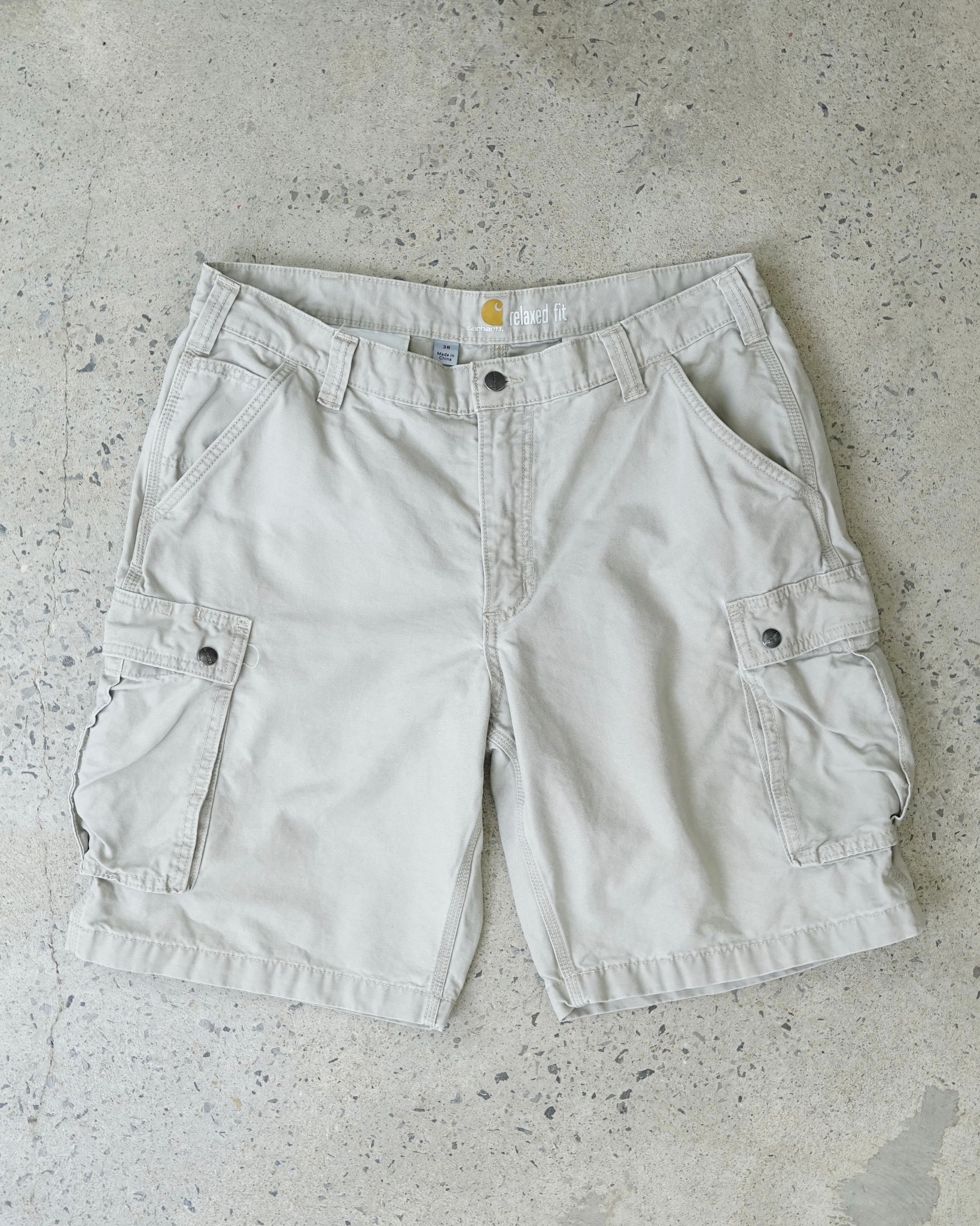 carhartt cargo shorts