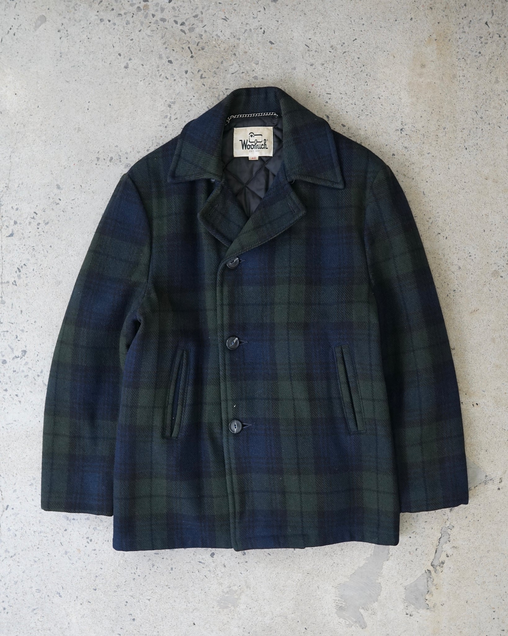 woolrich button-up coat - medium