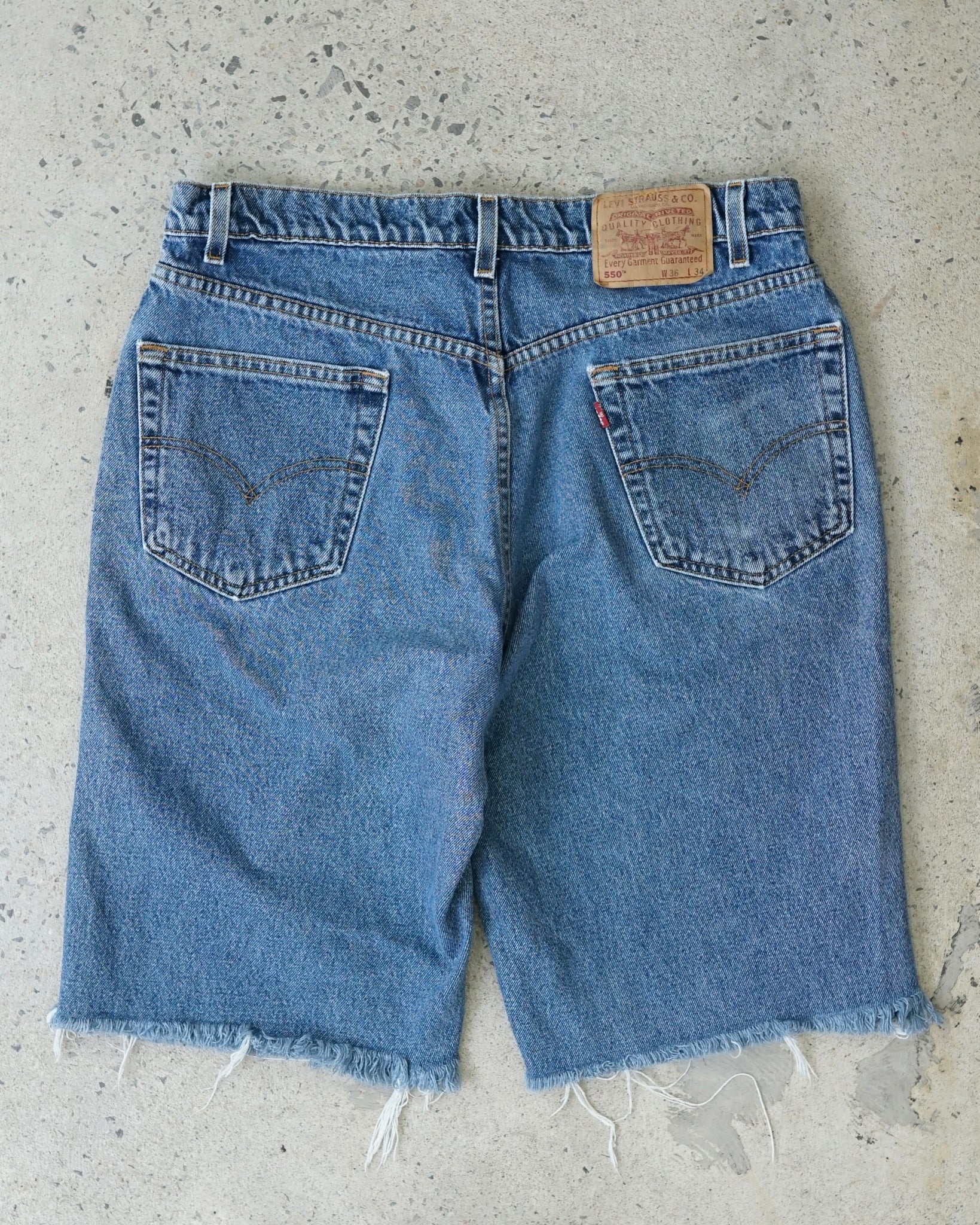 levi's 550 shorts