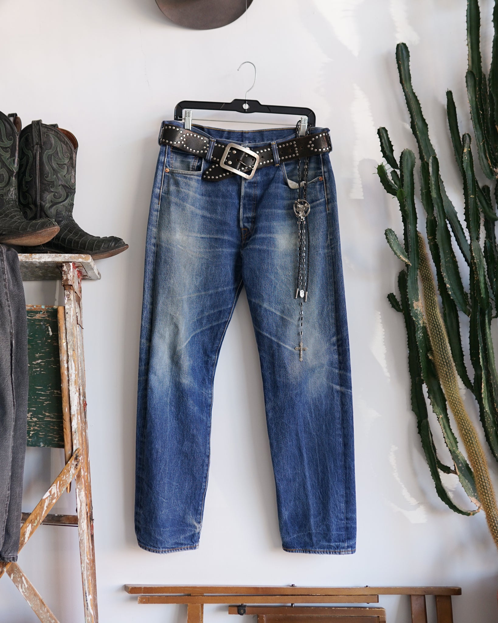 levi's 501 jeans