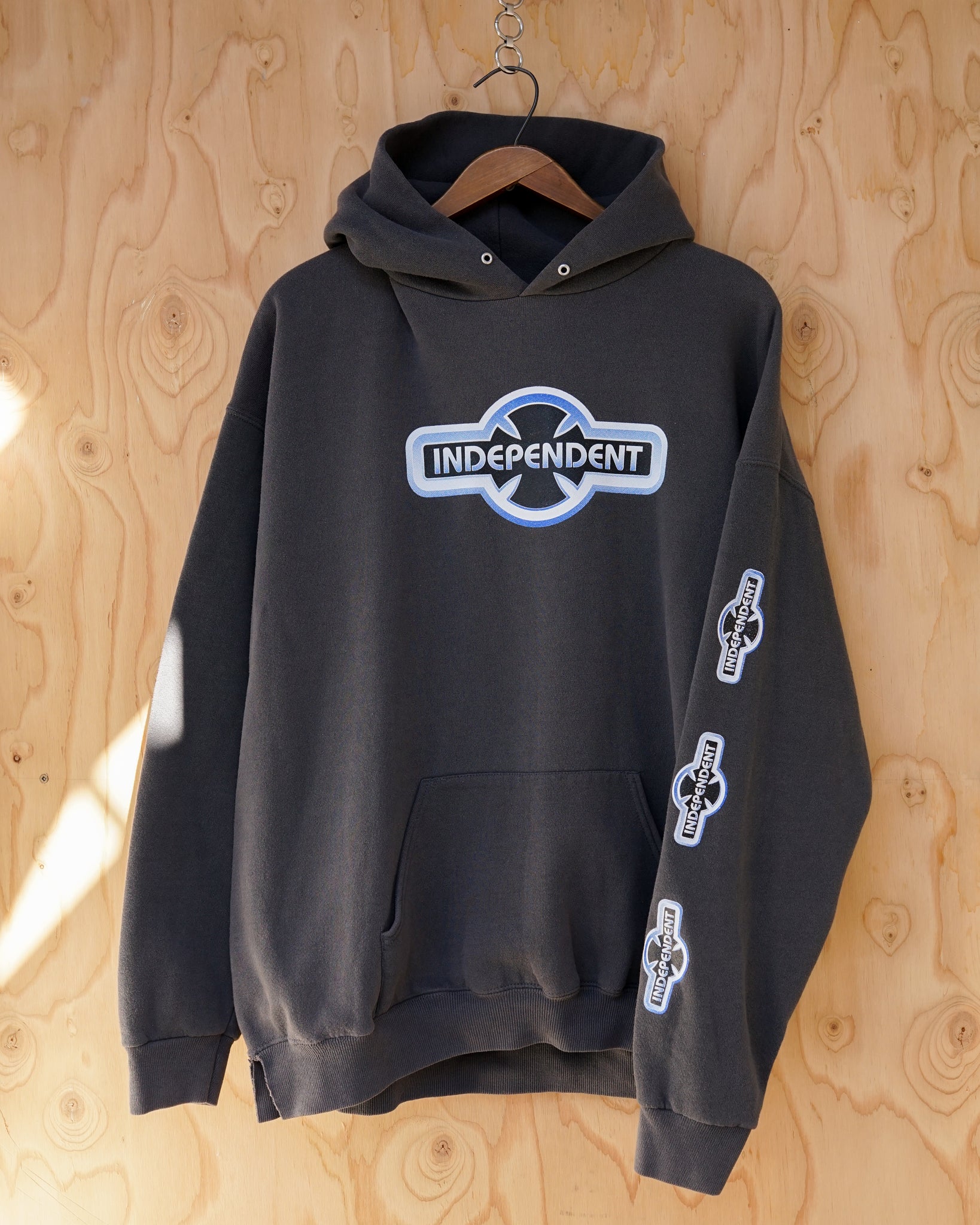 independent hoodie