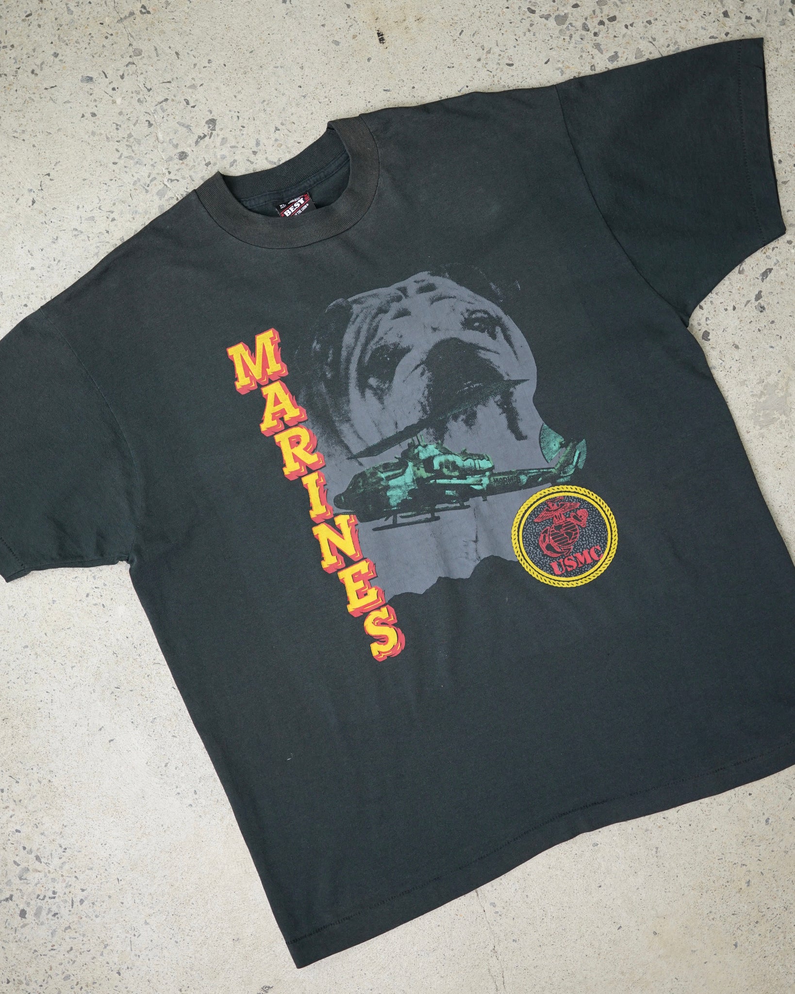 marines bulldog t-shirt - XL